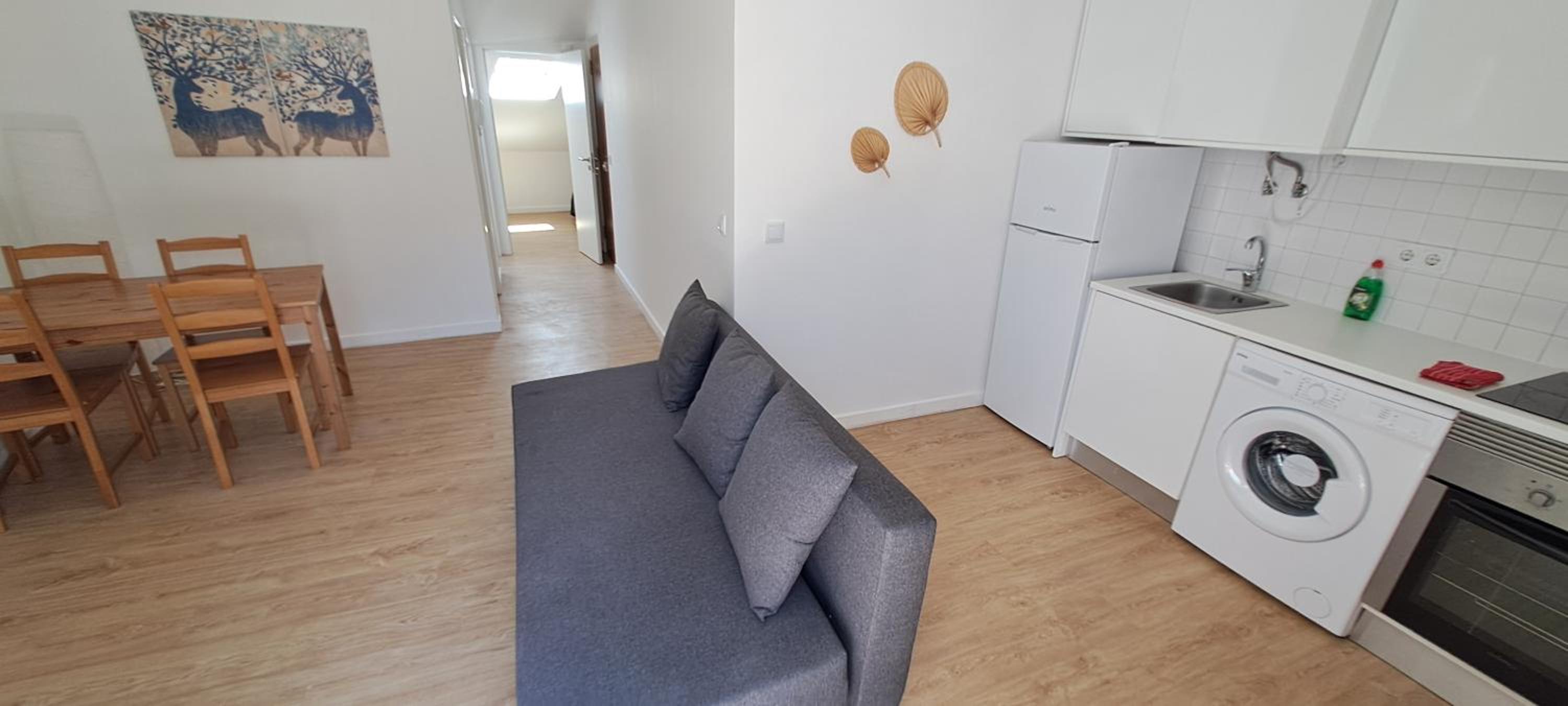 Serafina 3rd floor 2BR with swimingpool and terrace view 4