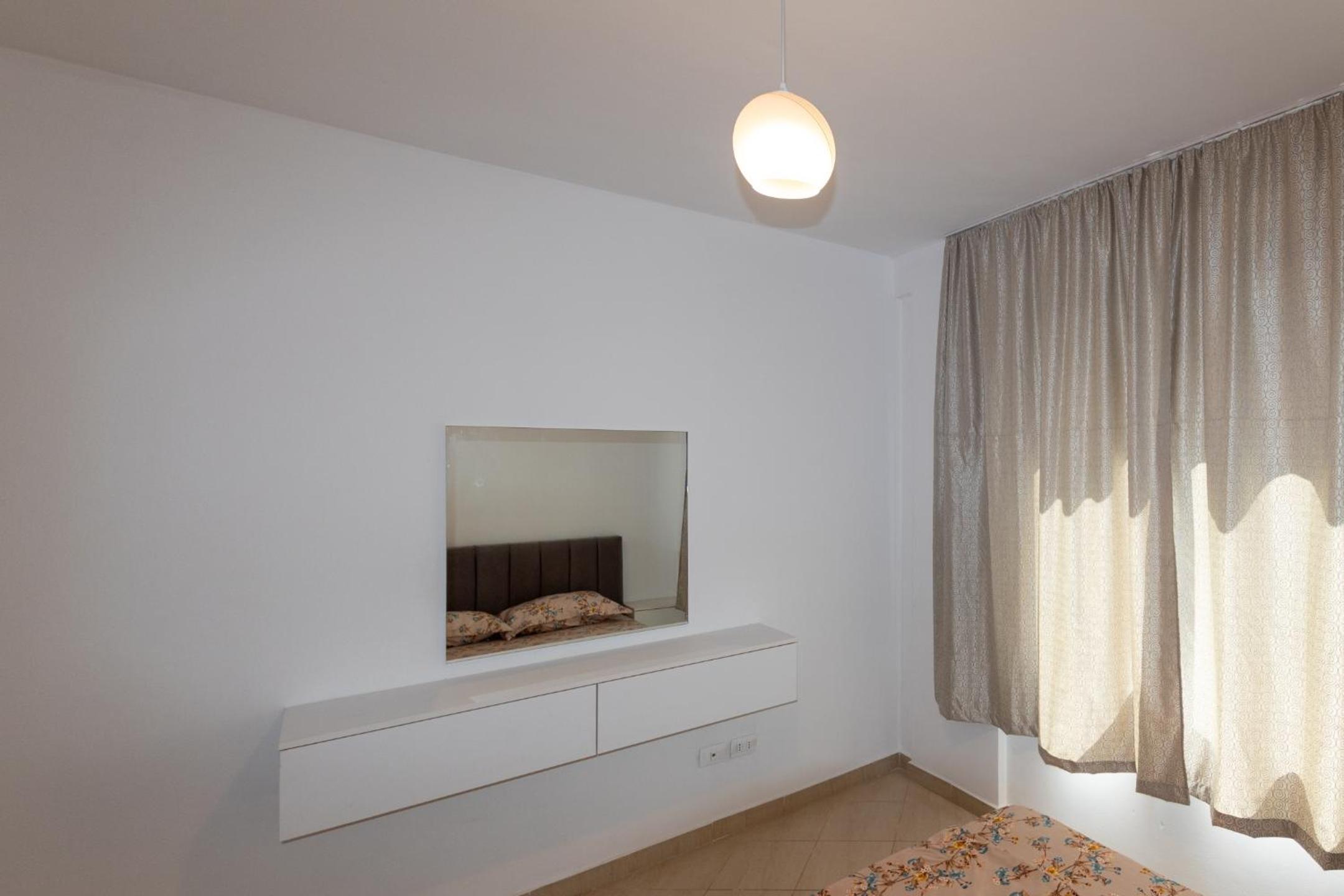 Beachside One-Bedroom Flat