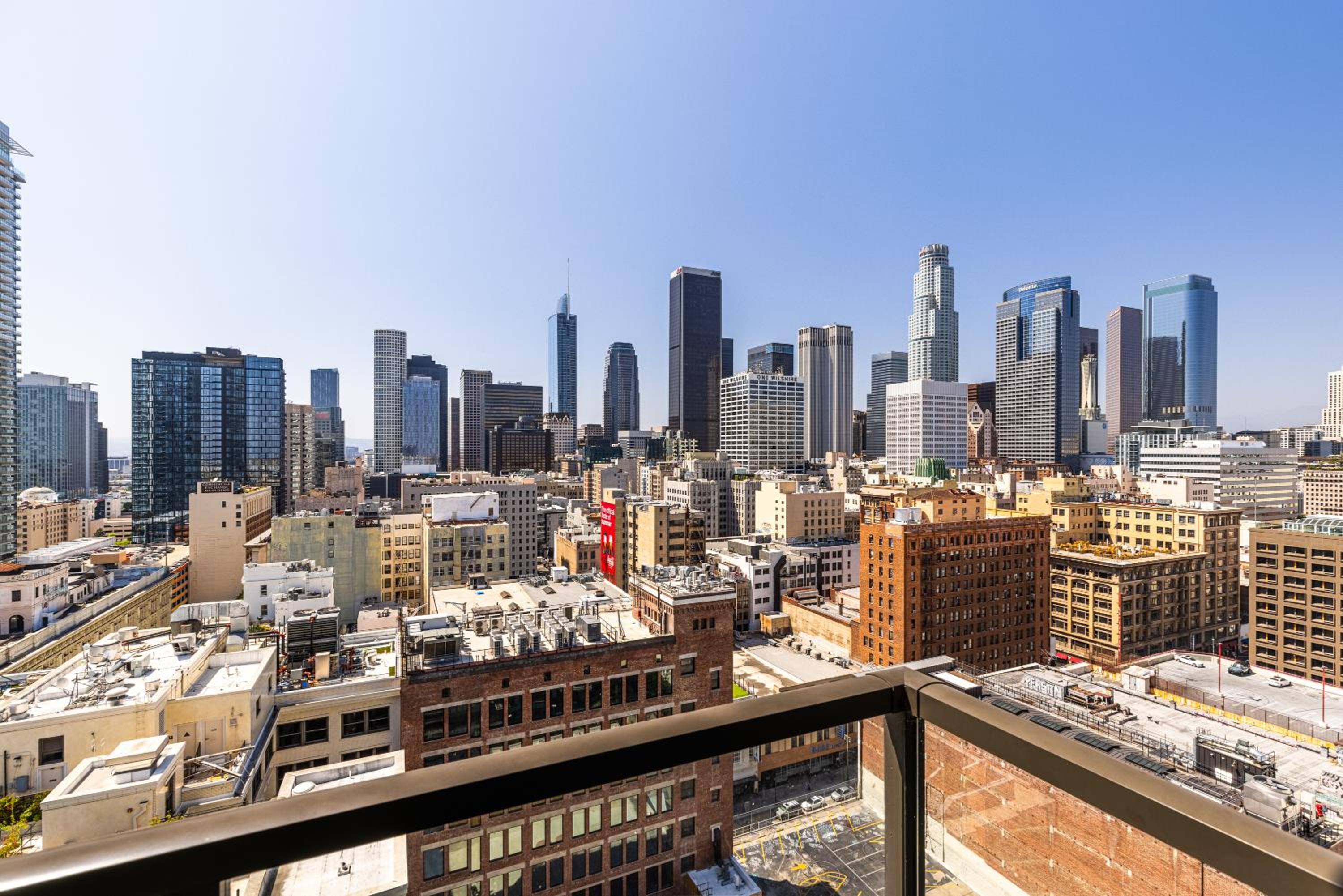 Hotel 3 Bed 3 Bath Dtla Skyscraper Penthouse