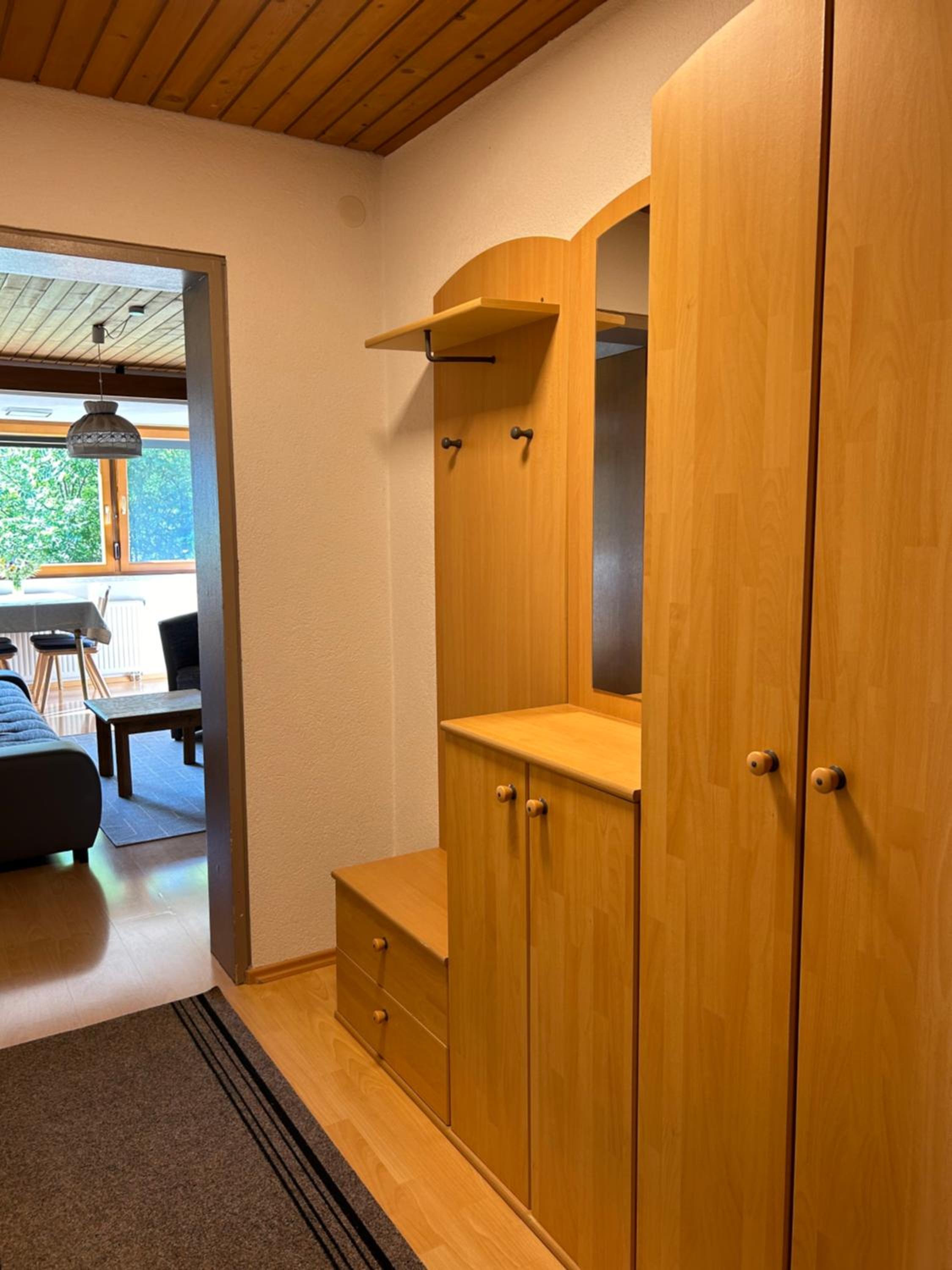 WOLF RETREAT Apartments im Lechtal davor Appartementhaus Michaela