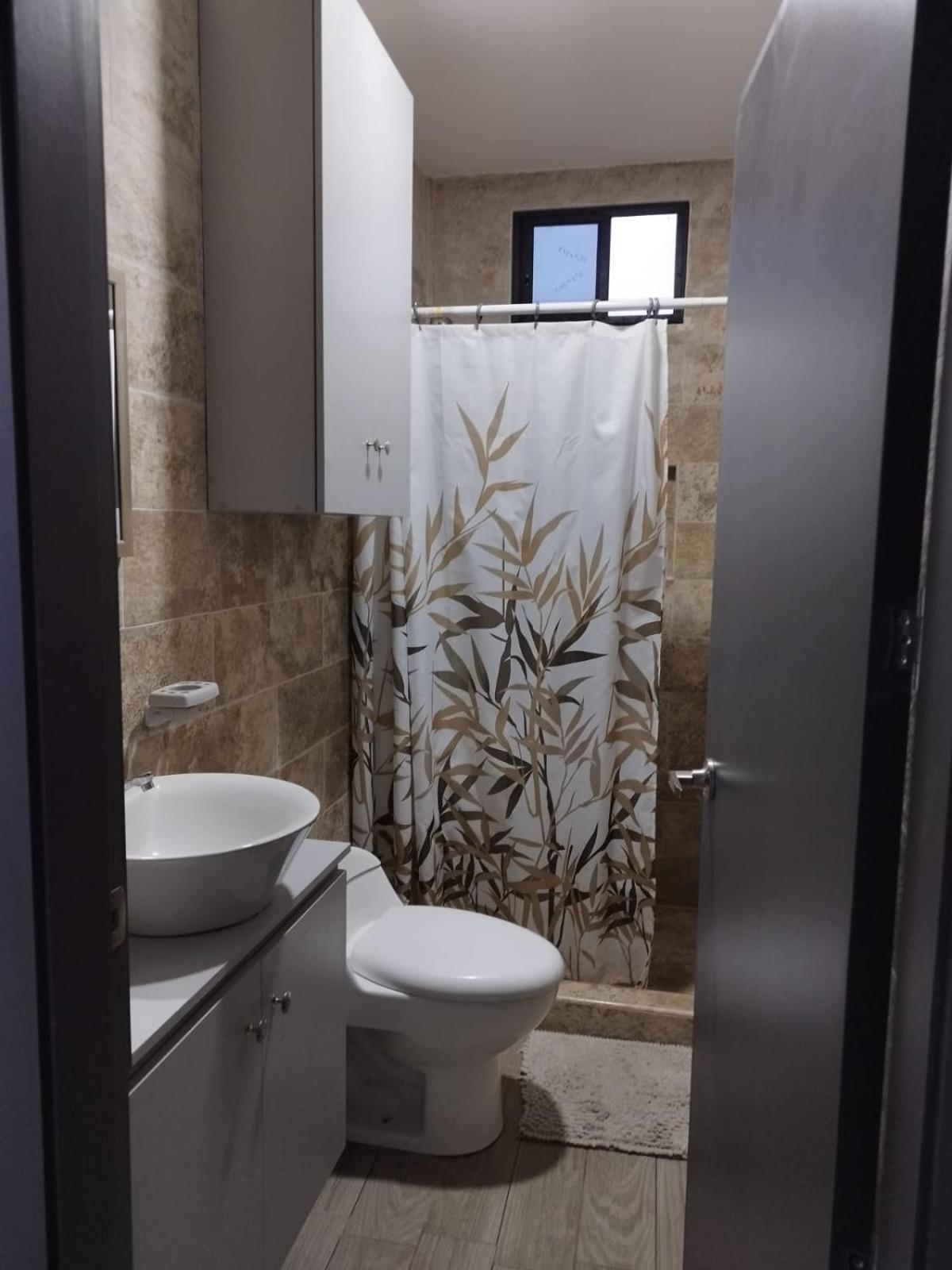 Ballenita Suites