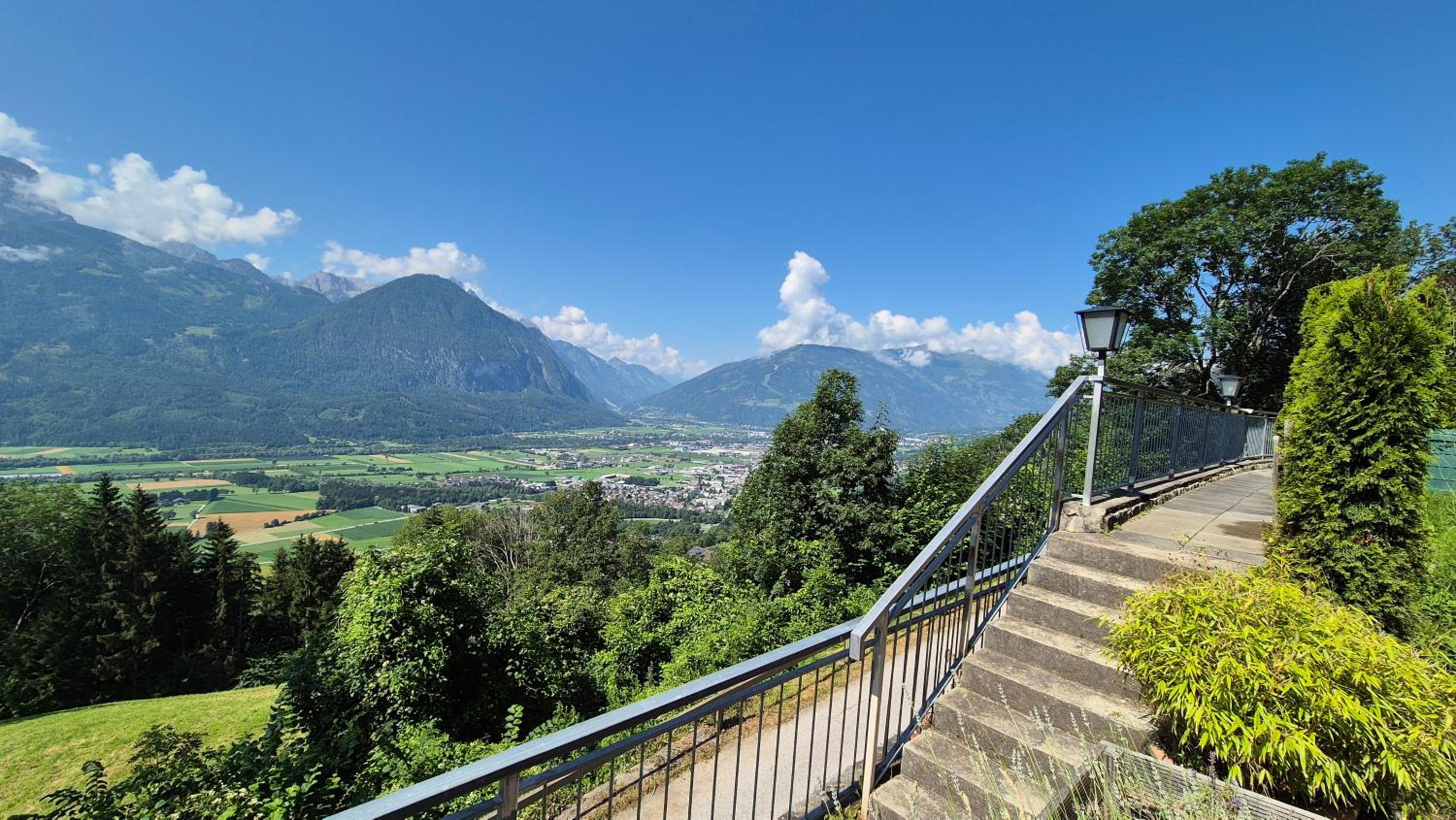 Ferienwohnungen BergArt view 3