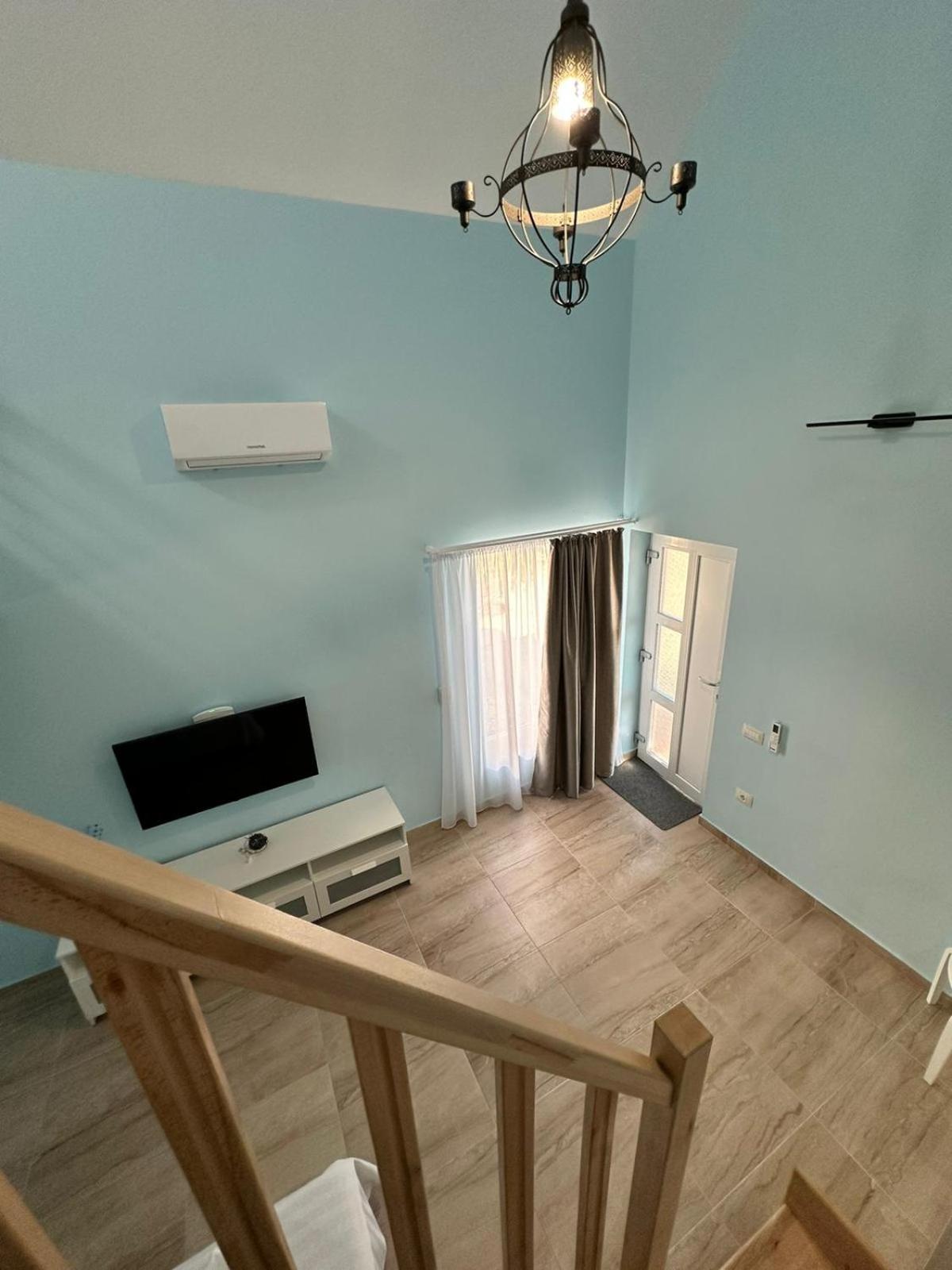 Halta Pescăruş Accommodation