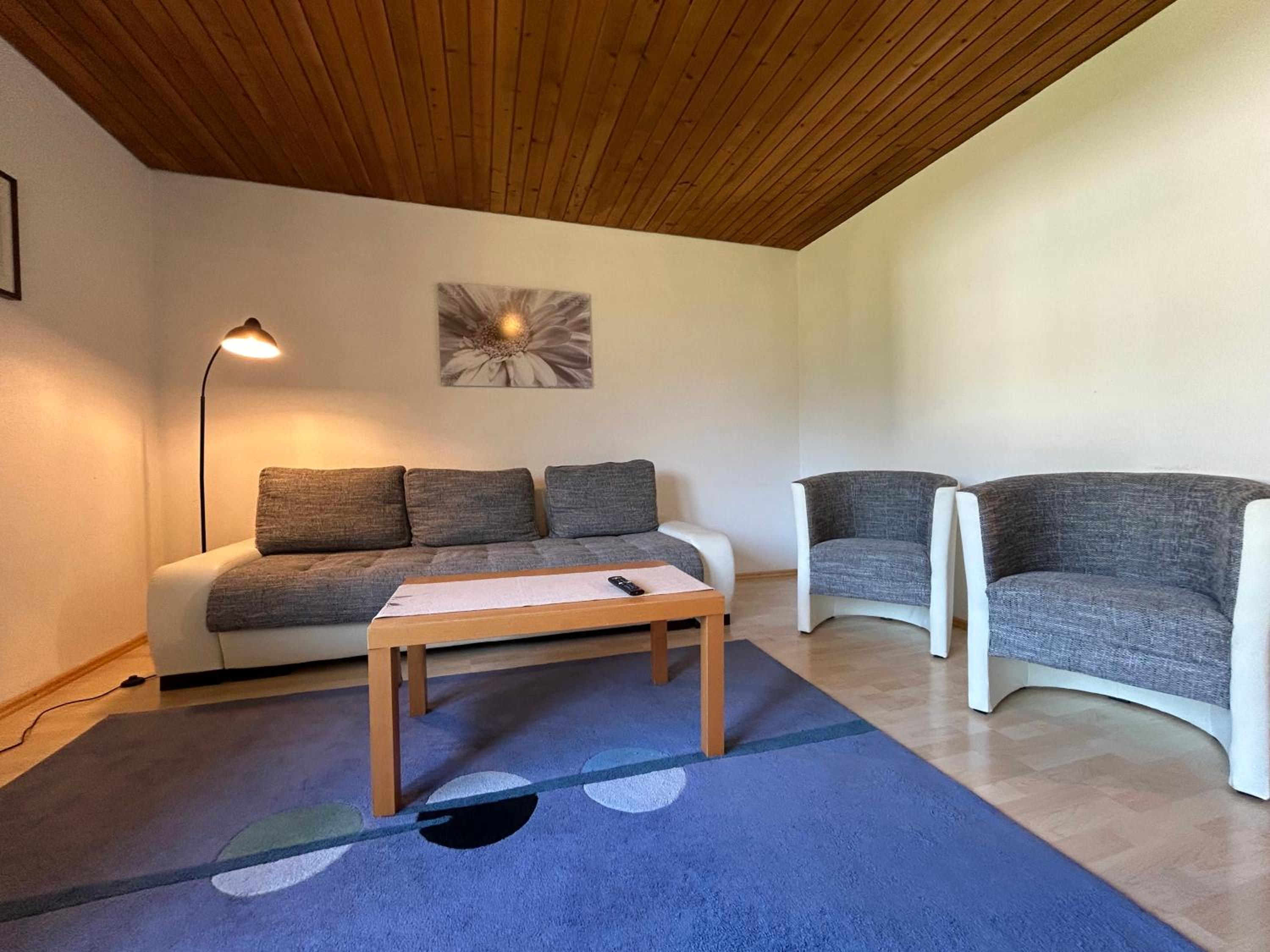 WOLF RETREAT Apartments im Lechtal davor Appartementhaus Michaela