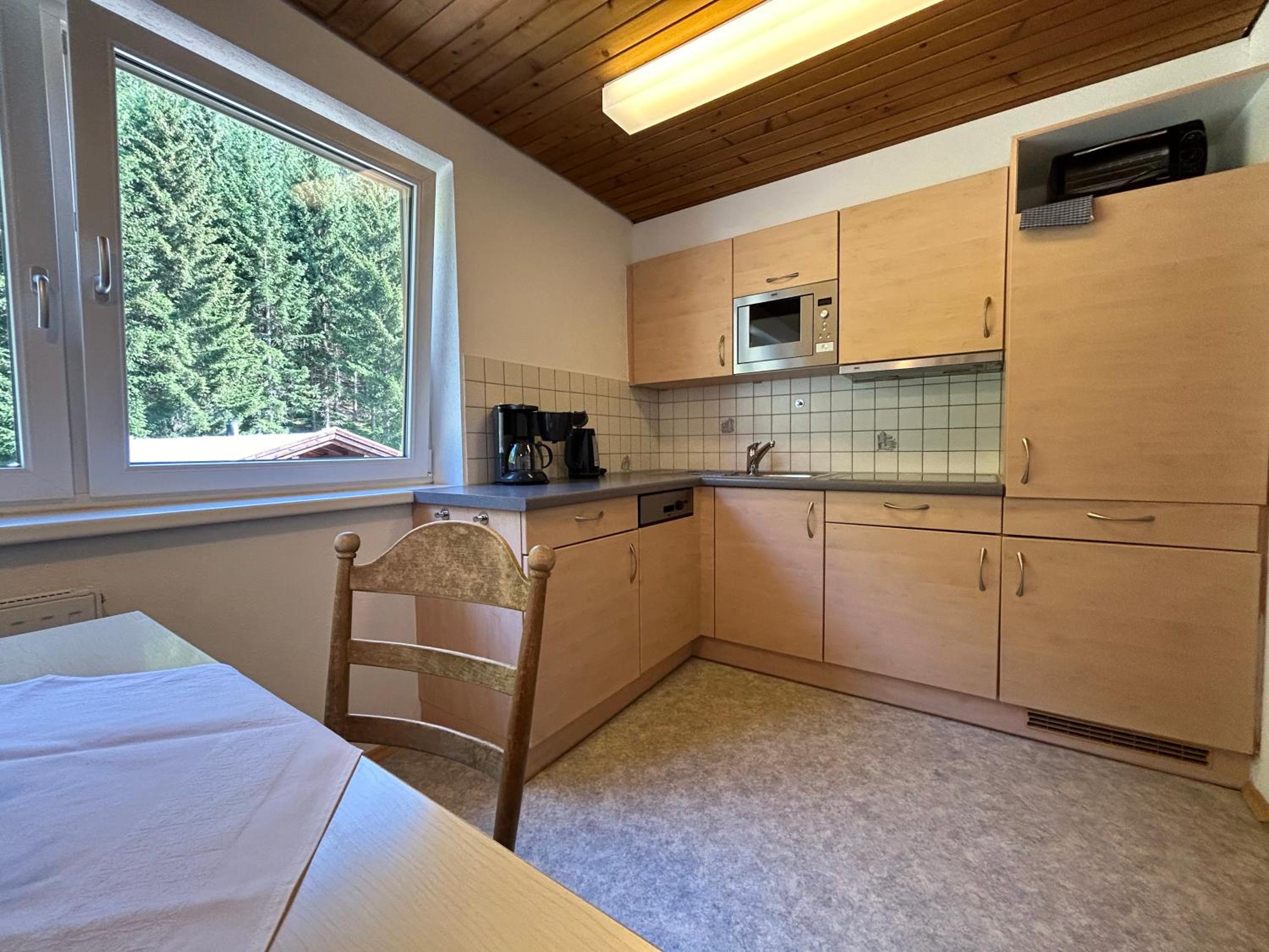 WOLF RETREAT Apartments im Lechtal davor Appartementhaus Michaela