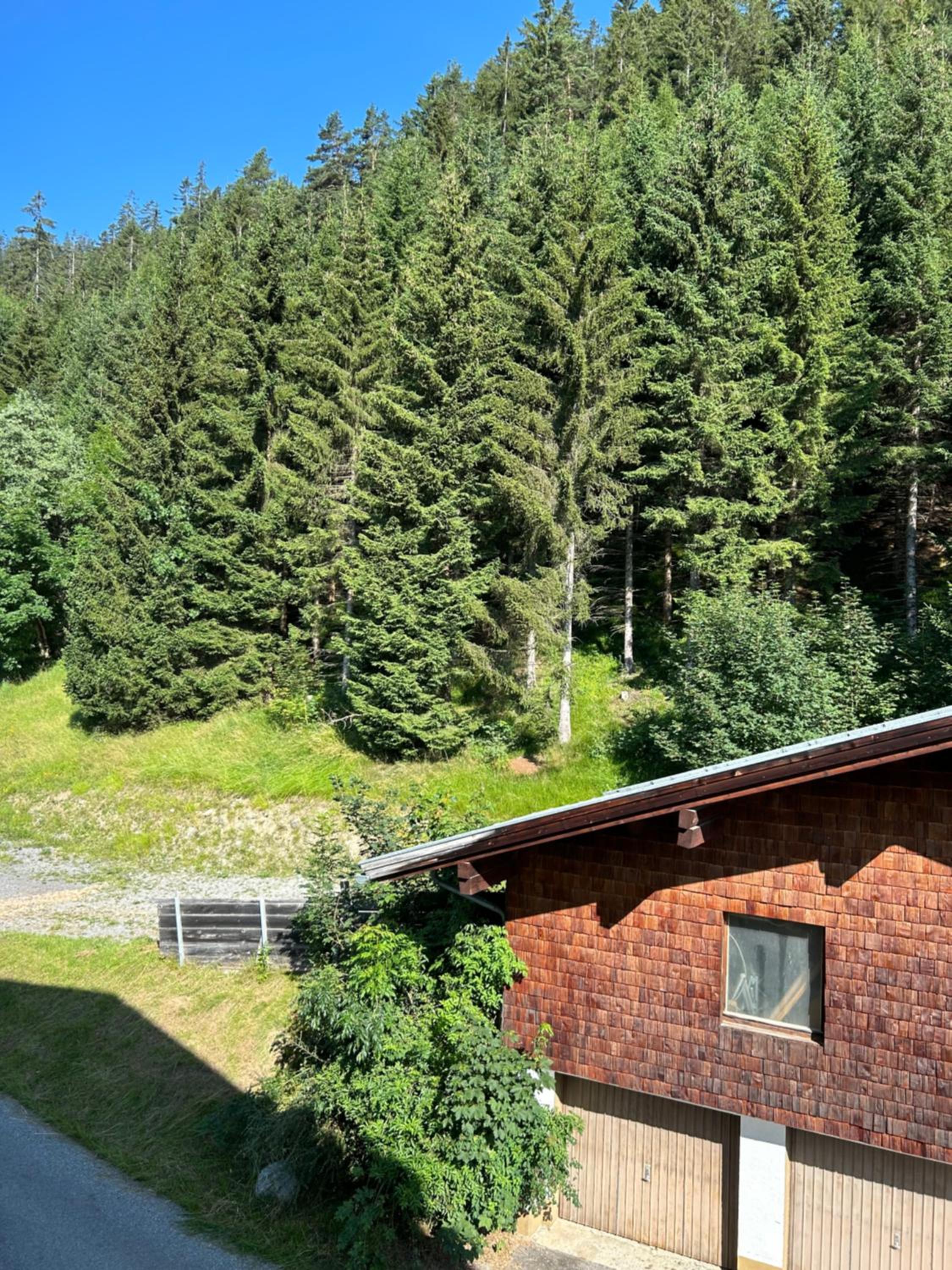 WOLF RETREAT Apartments im Lechtal davor Appartementhaus Michaela