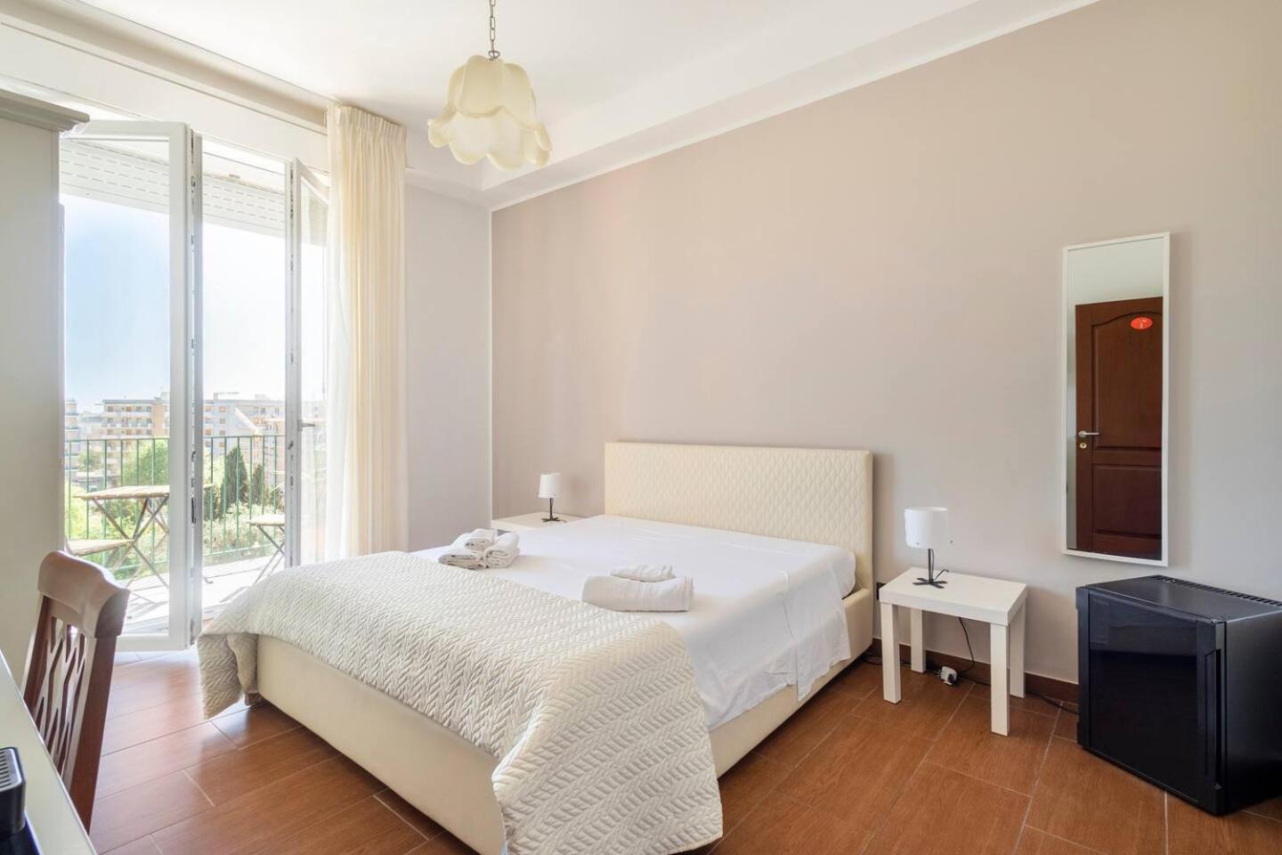 Panoramic Rooms