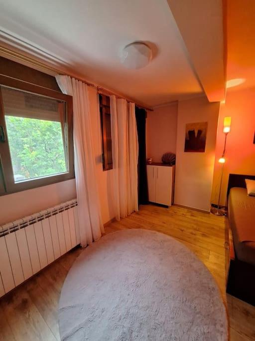 Jupiter apartment