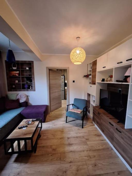 Jupiter apartment