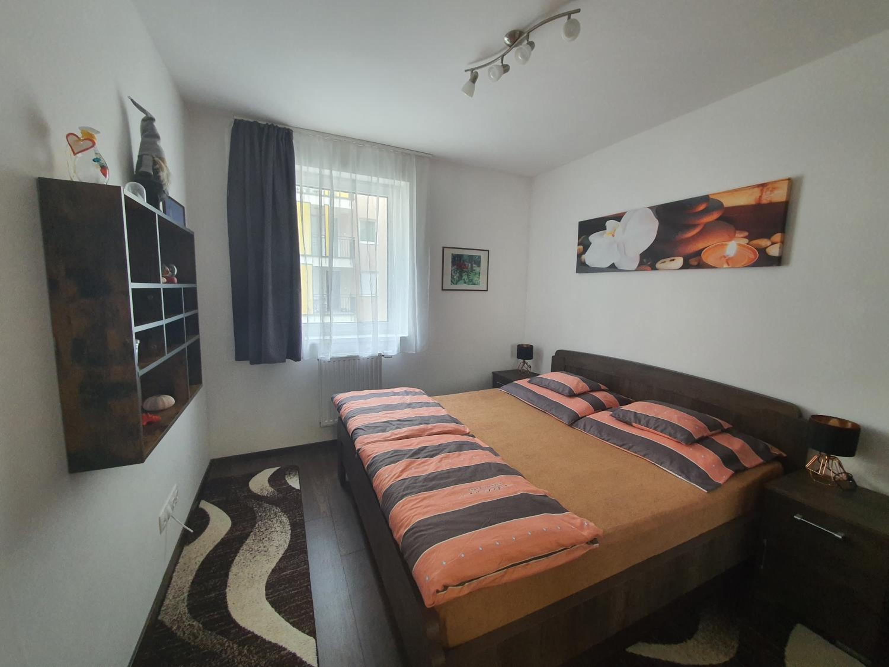 Park West Apartment - Free Parking