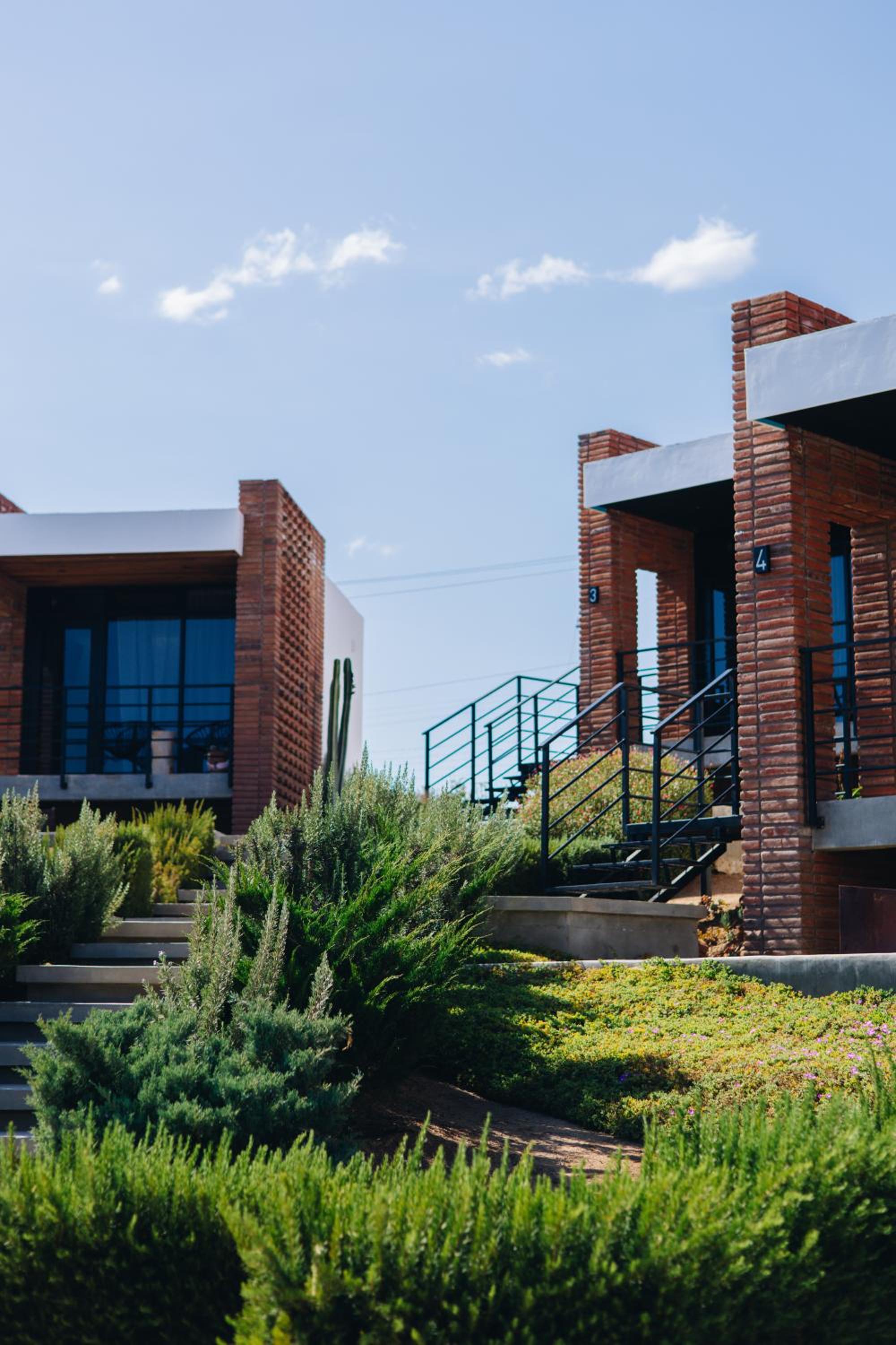 Hotel Otero Valle de Guadalupe - Image 1