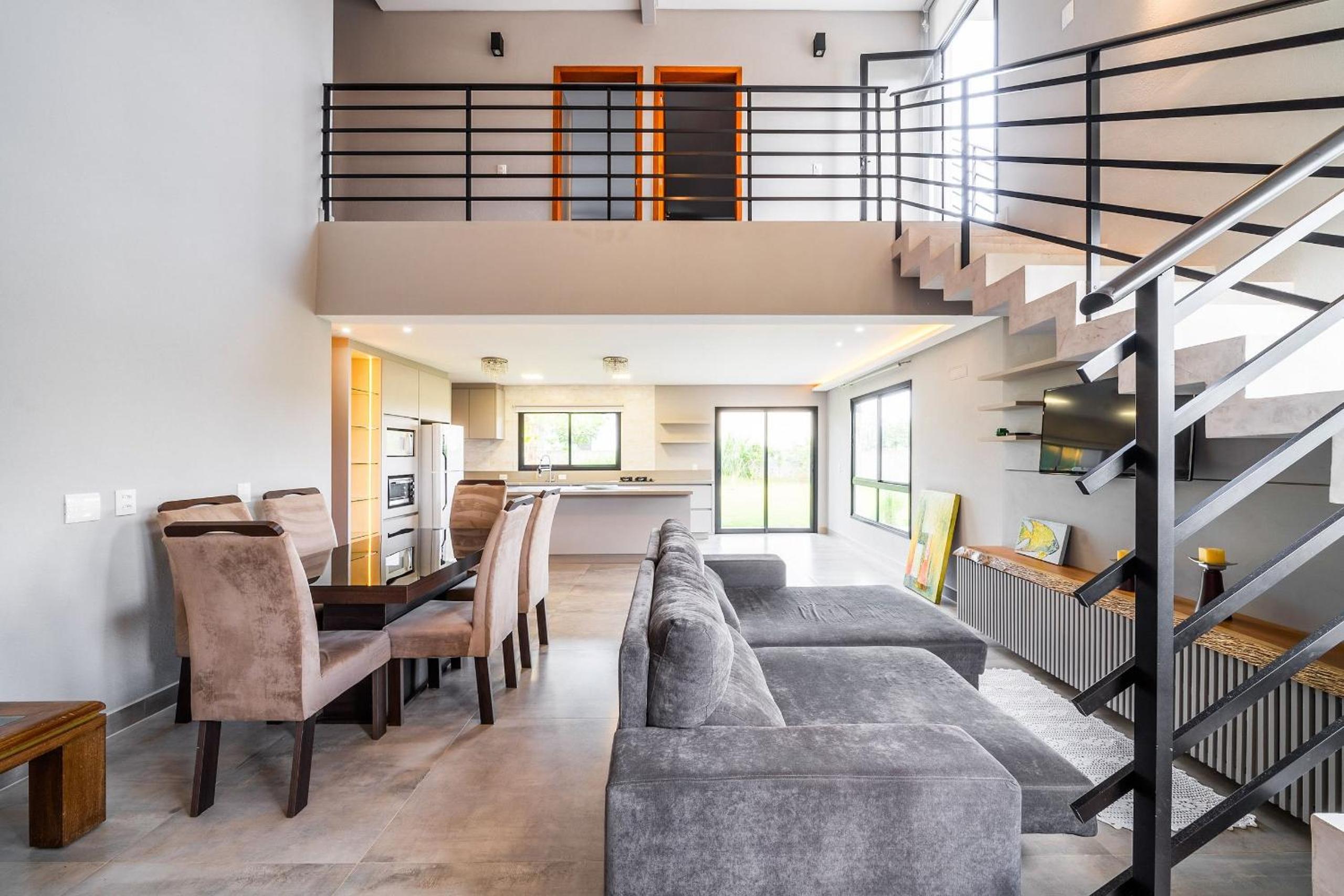 Casa Gladis: Seu Paraíso a Poucos Metros do Mar
