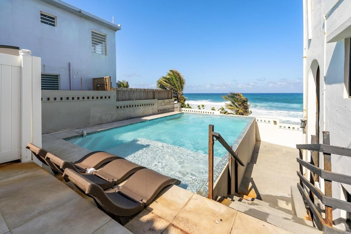 4 BR Kikita Beach Villa Oceanfront w Pool - Property Image 27