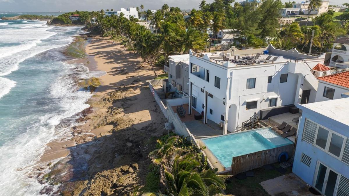 4 BR Kikita Beach Villa Oceanfront w Pool - Property Image 7