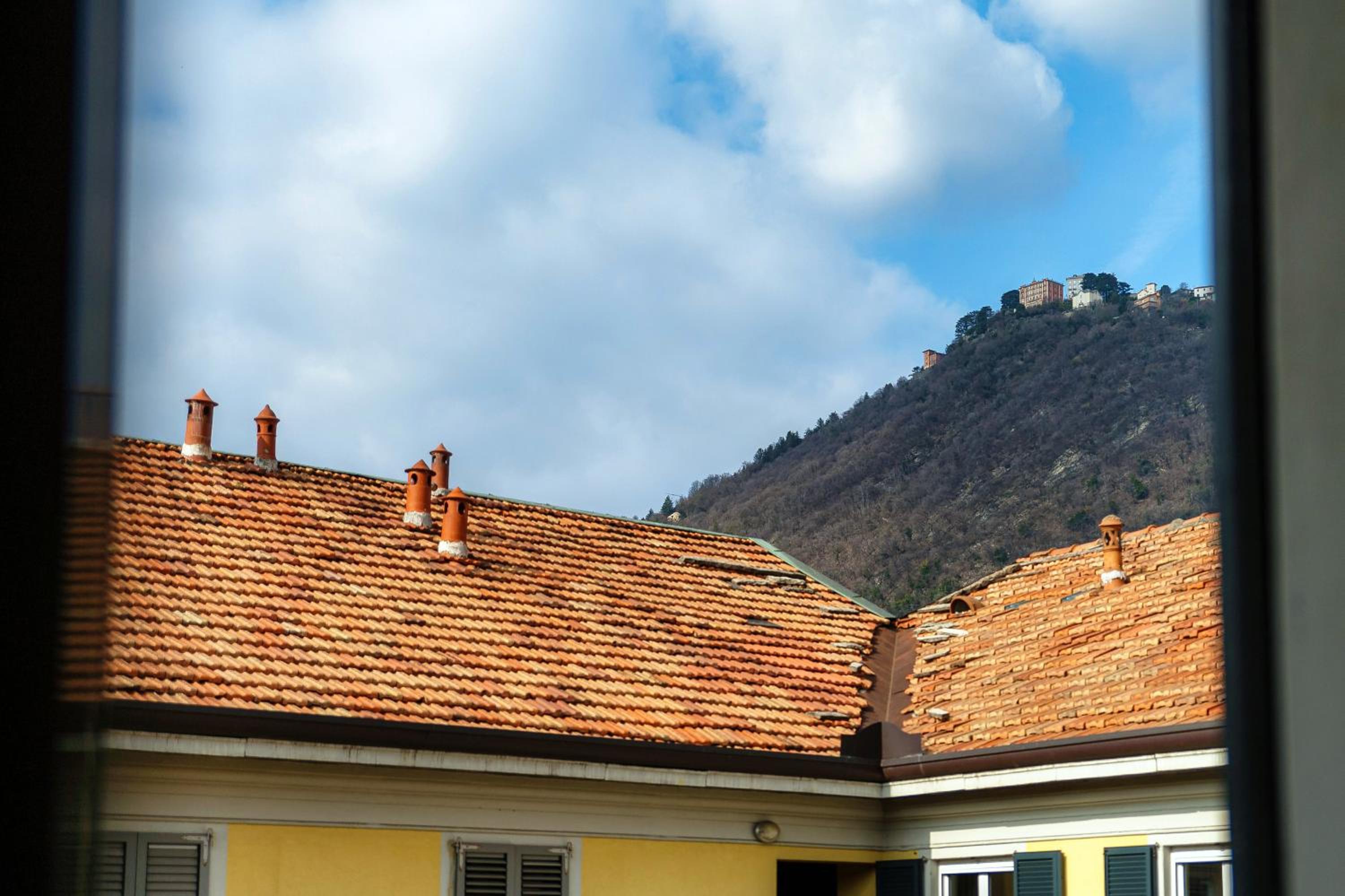 Raffaella Home in Como center view 5