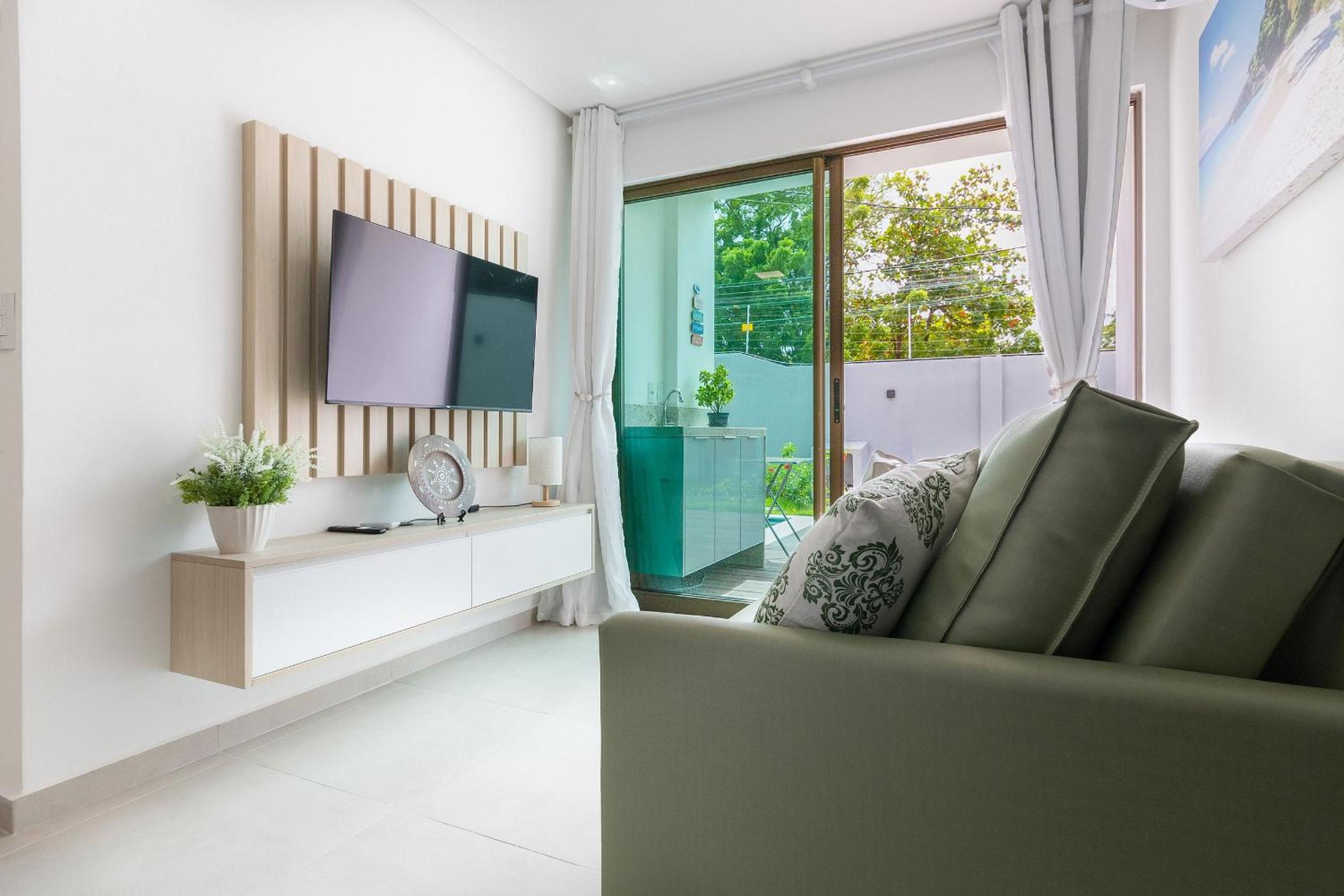 Porto Malé #01 Apartment with pool by Carpediem