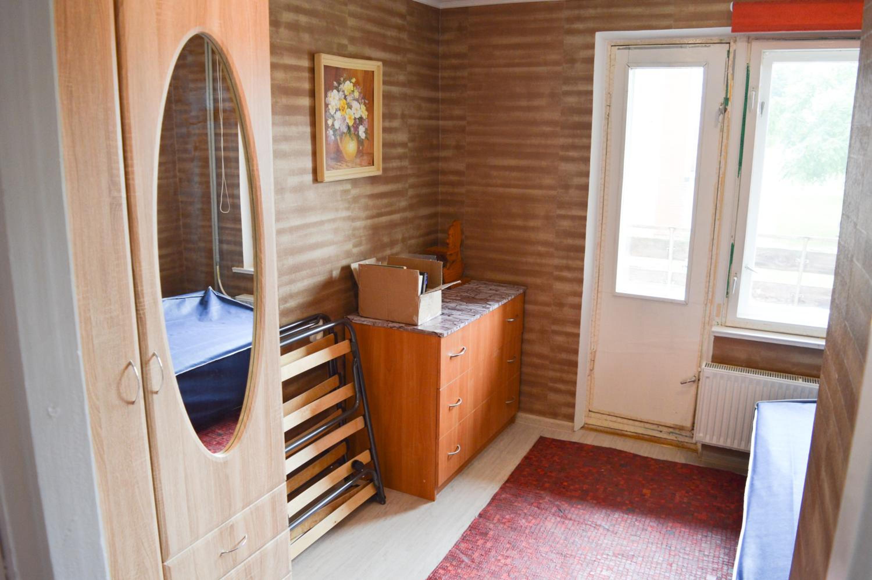 Cherry Apartment