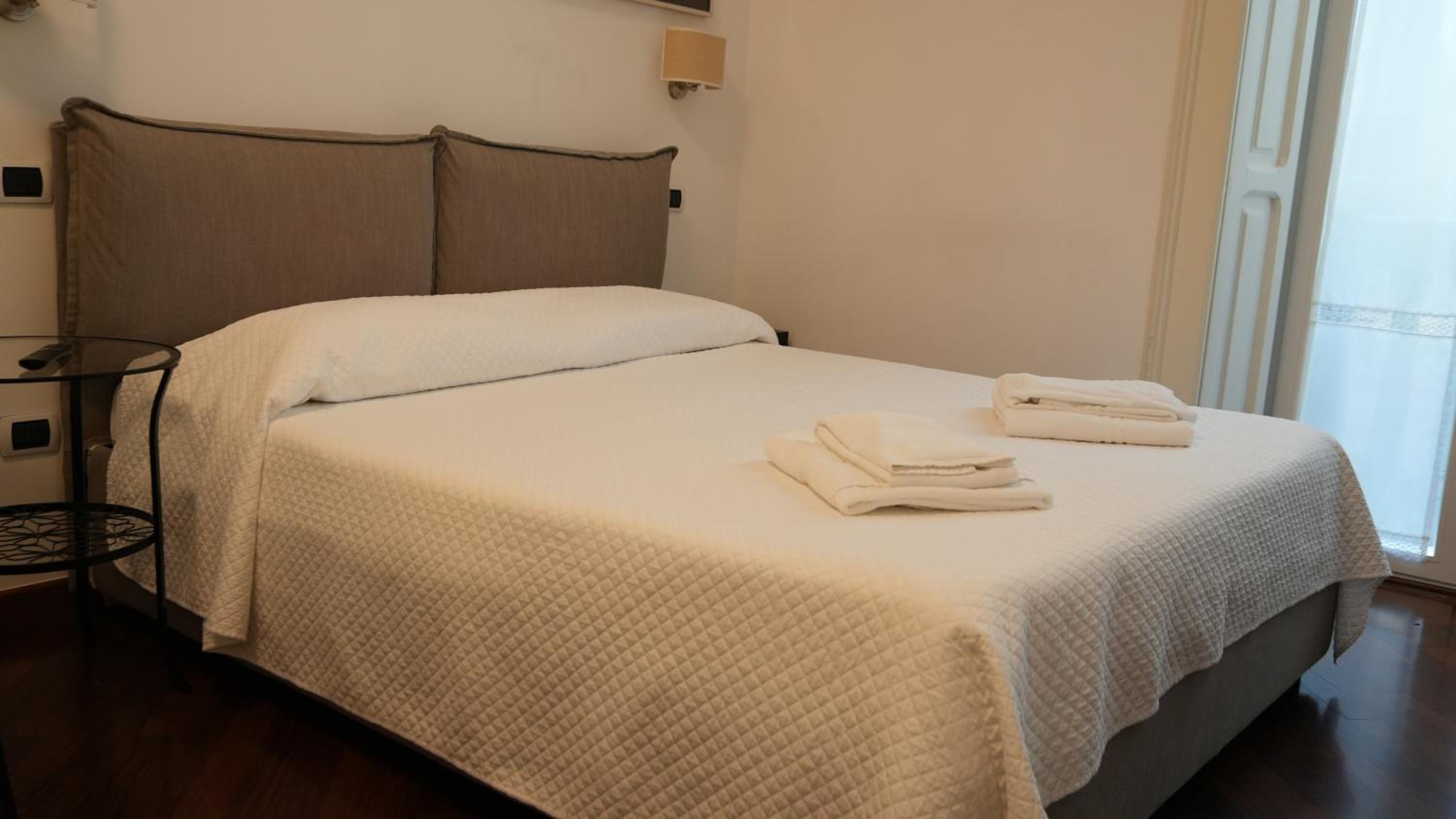 Luca Giordano 142 B&B