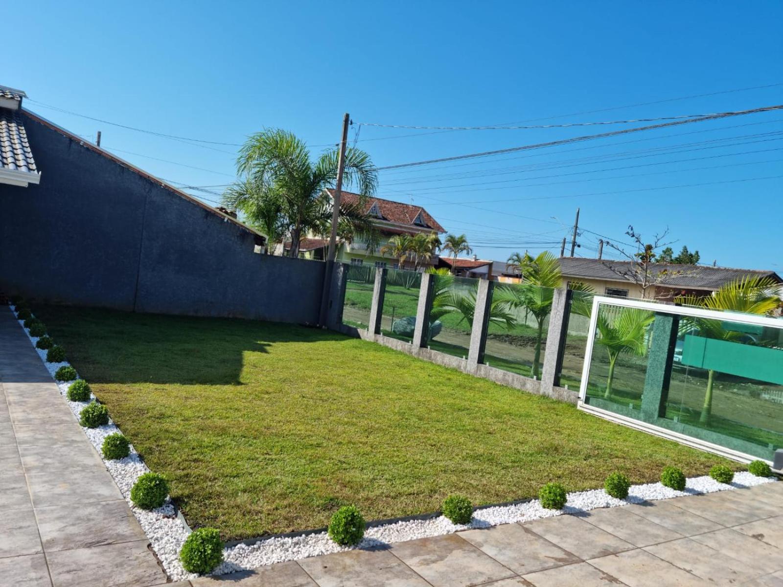 Casa Alto Padrão Perto da Praia C/ Piscina Grande