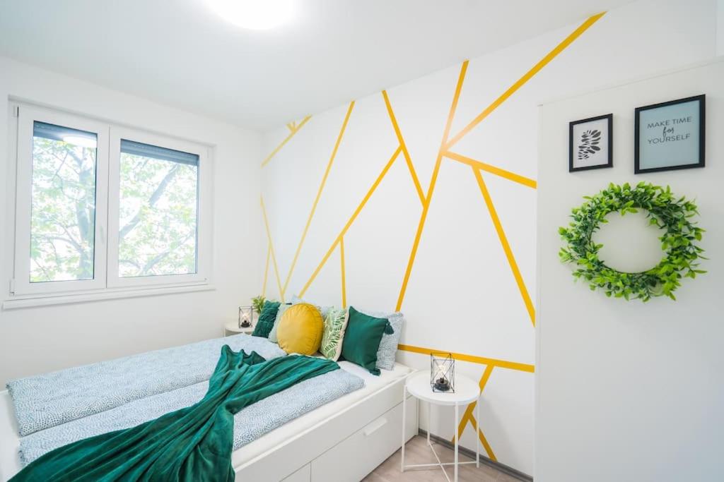 Jungle Apartment