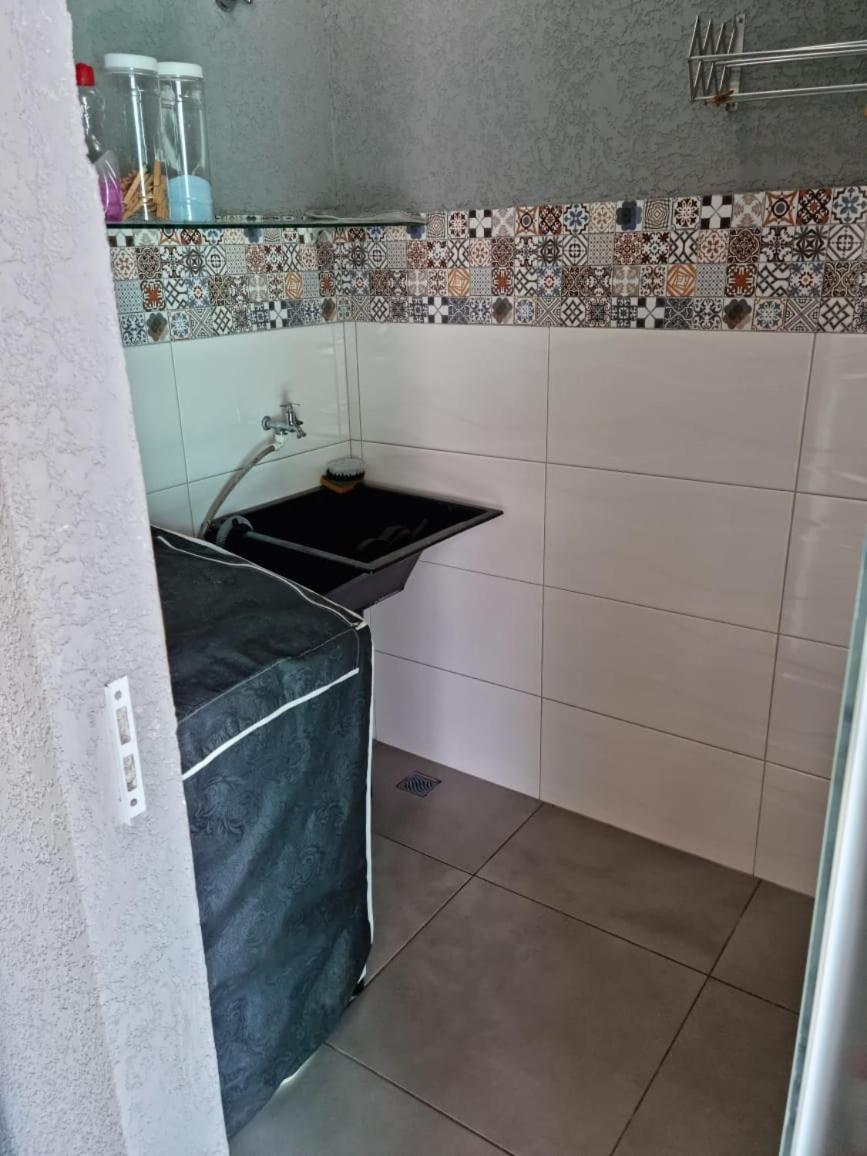 Casa Alto Padrão Perto da Praia C/ Piscina Grande