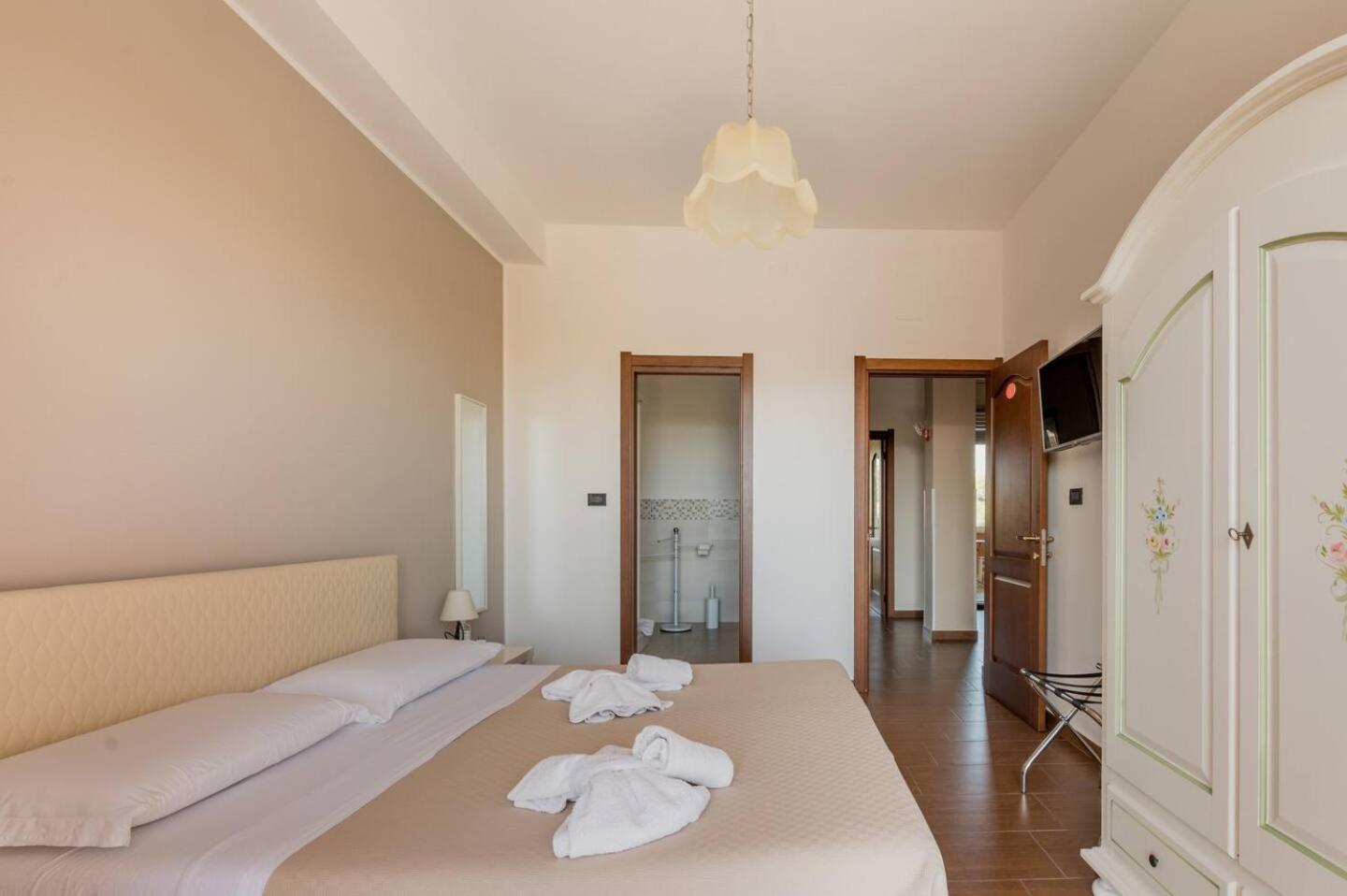 Panoramic Rooms