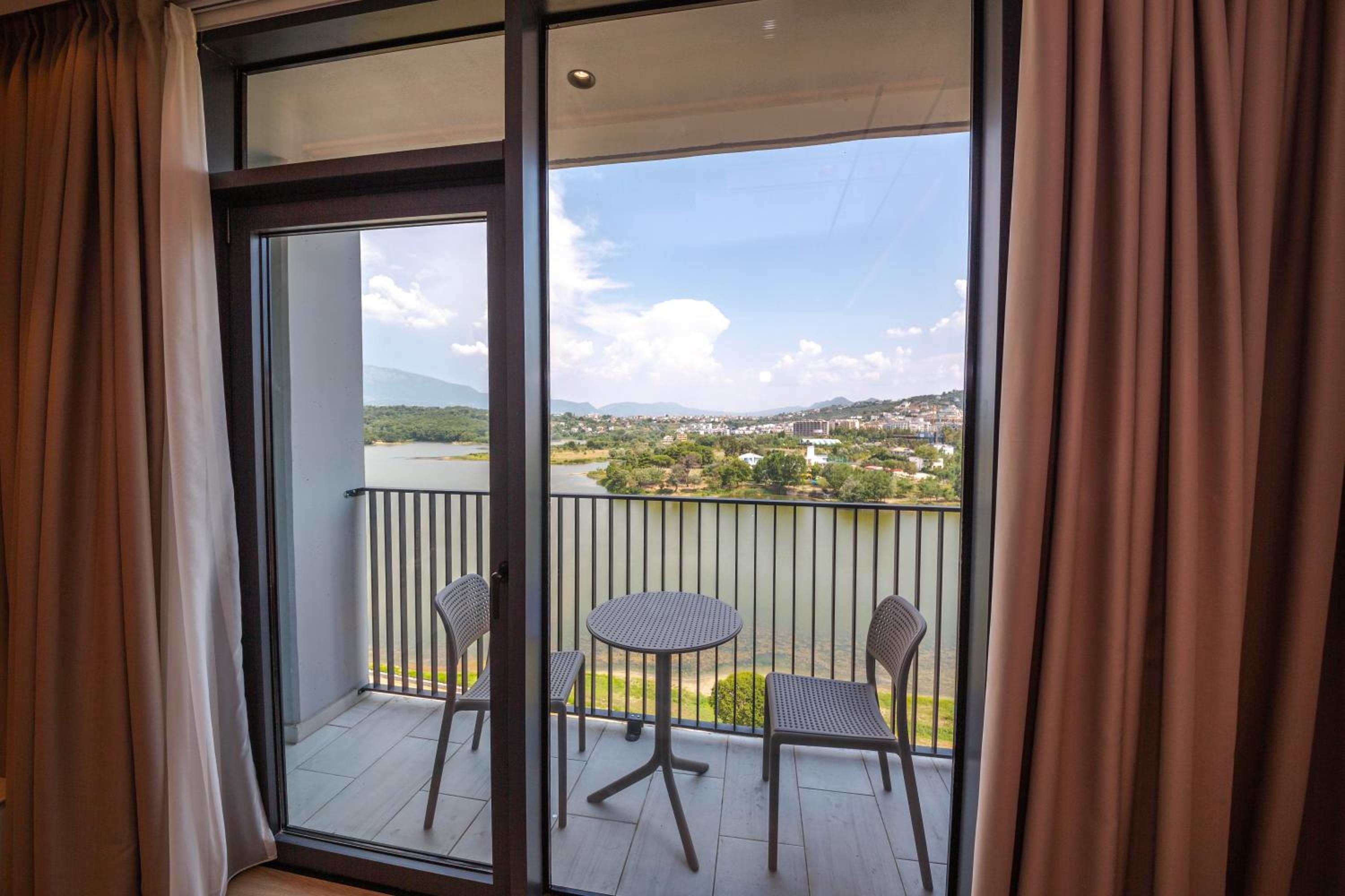 Tirana Lake Side Apartments