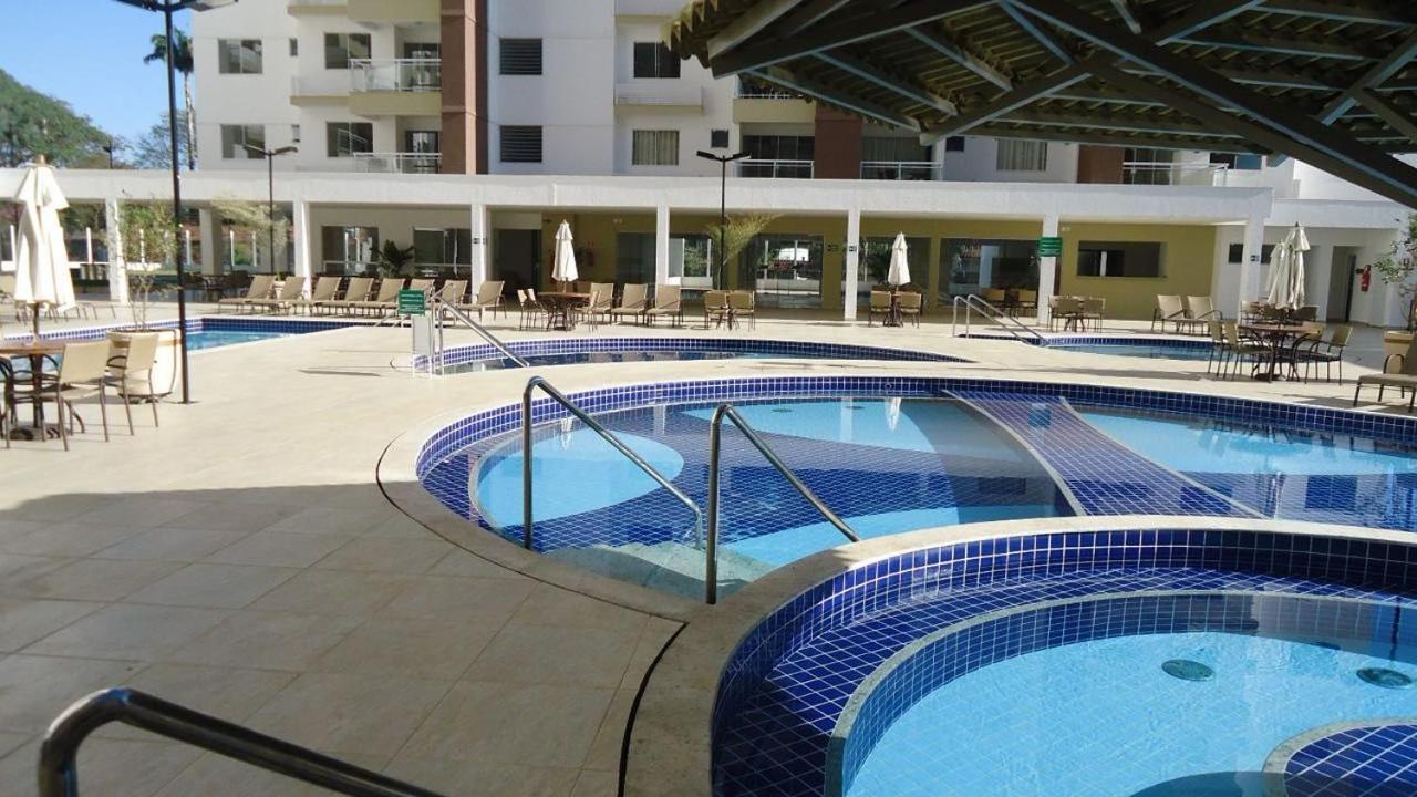 Apartamento 704-C Casa da Madeira Caldas Novas