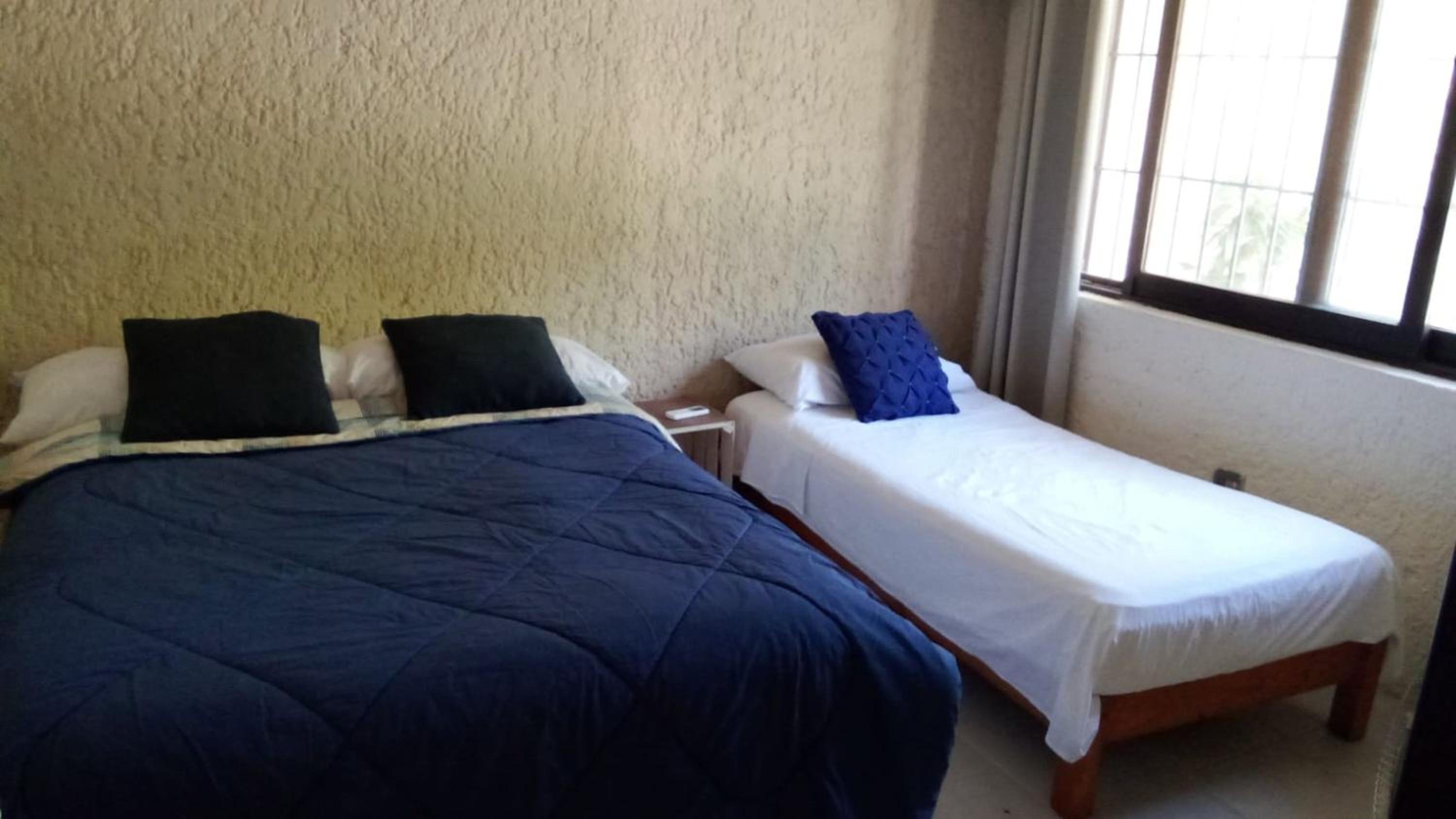 Naranjo Hostel