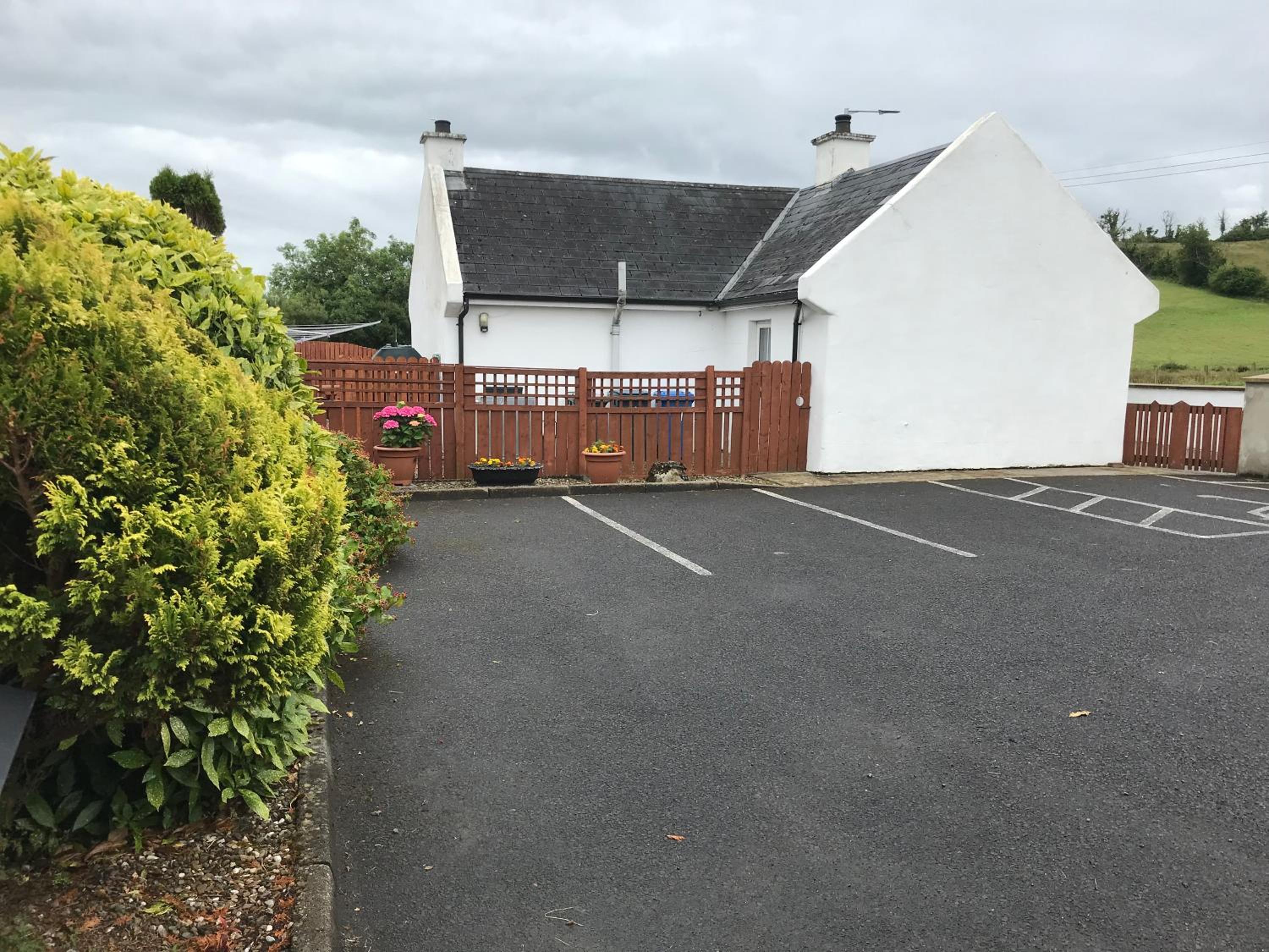Cosy Nook Cottage Kesh view 5