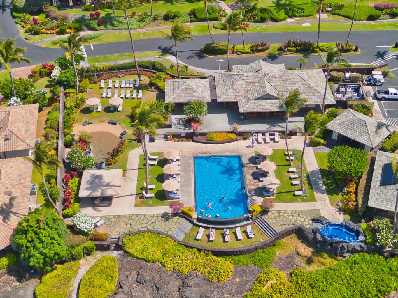Hilton Pool Pass Included, Kolea - Luxe 2BR Villa Steps to Beach Pool HotTub Gym