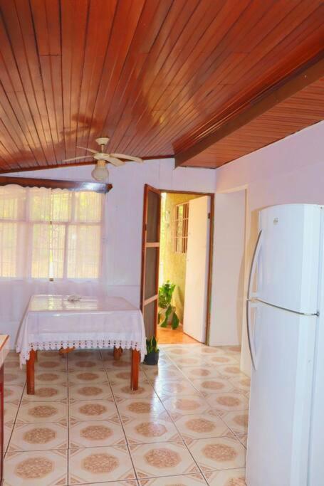 Casa Rosa Verde