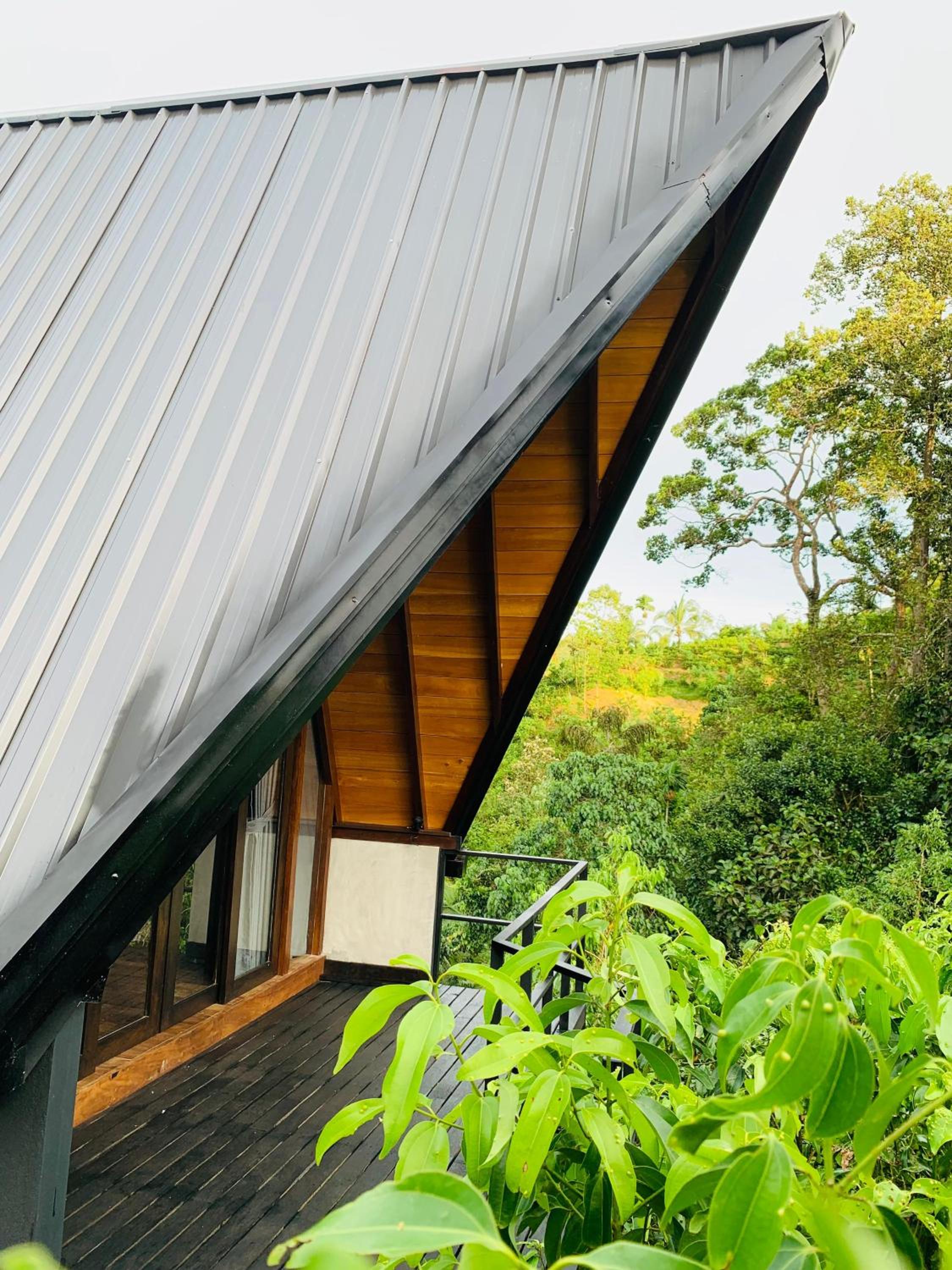 Cannelle Hill Cabanas