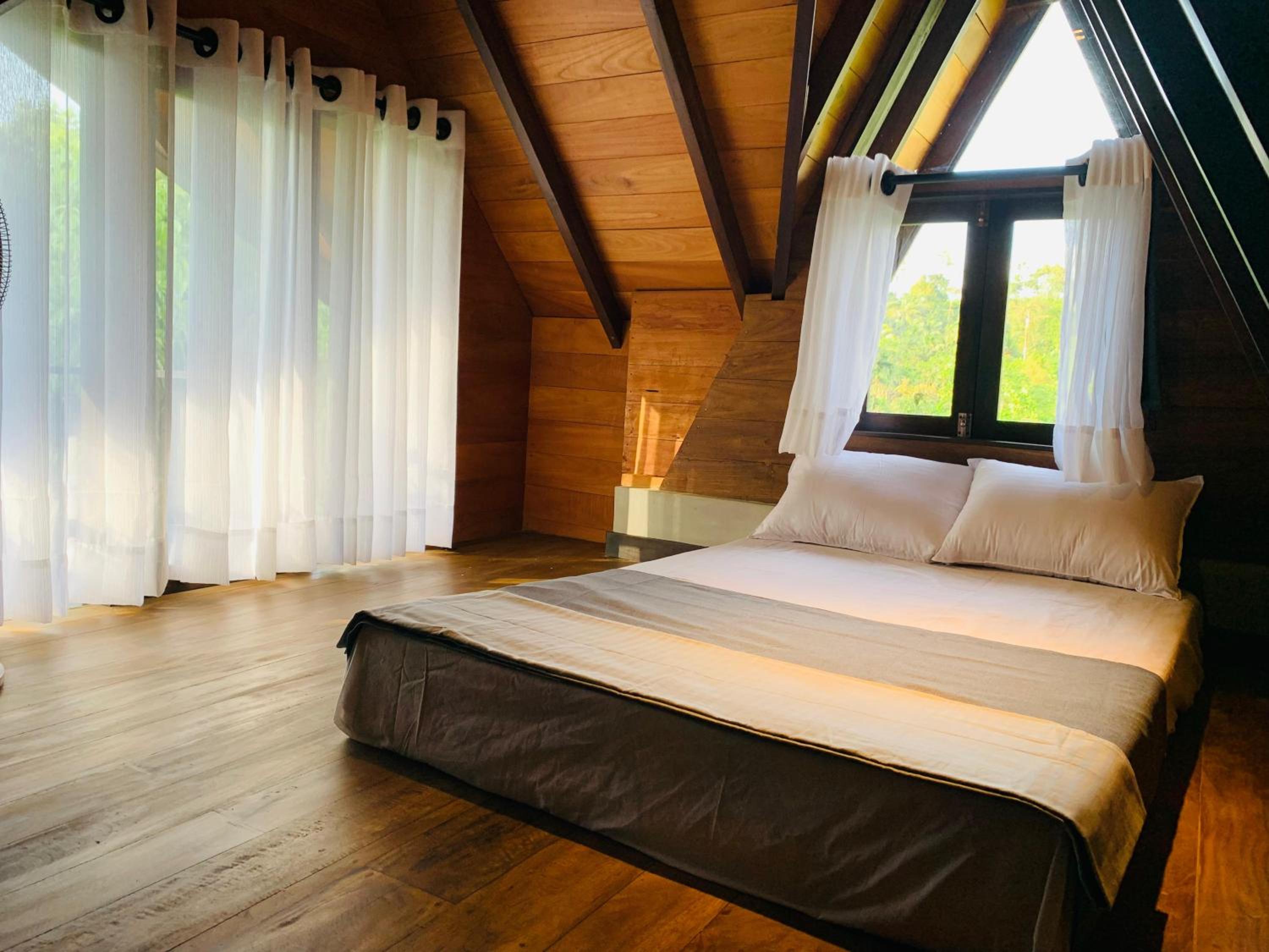Cannelle Hill Cabanas