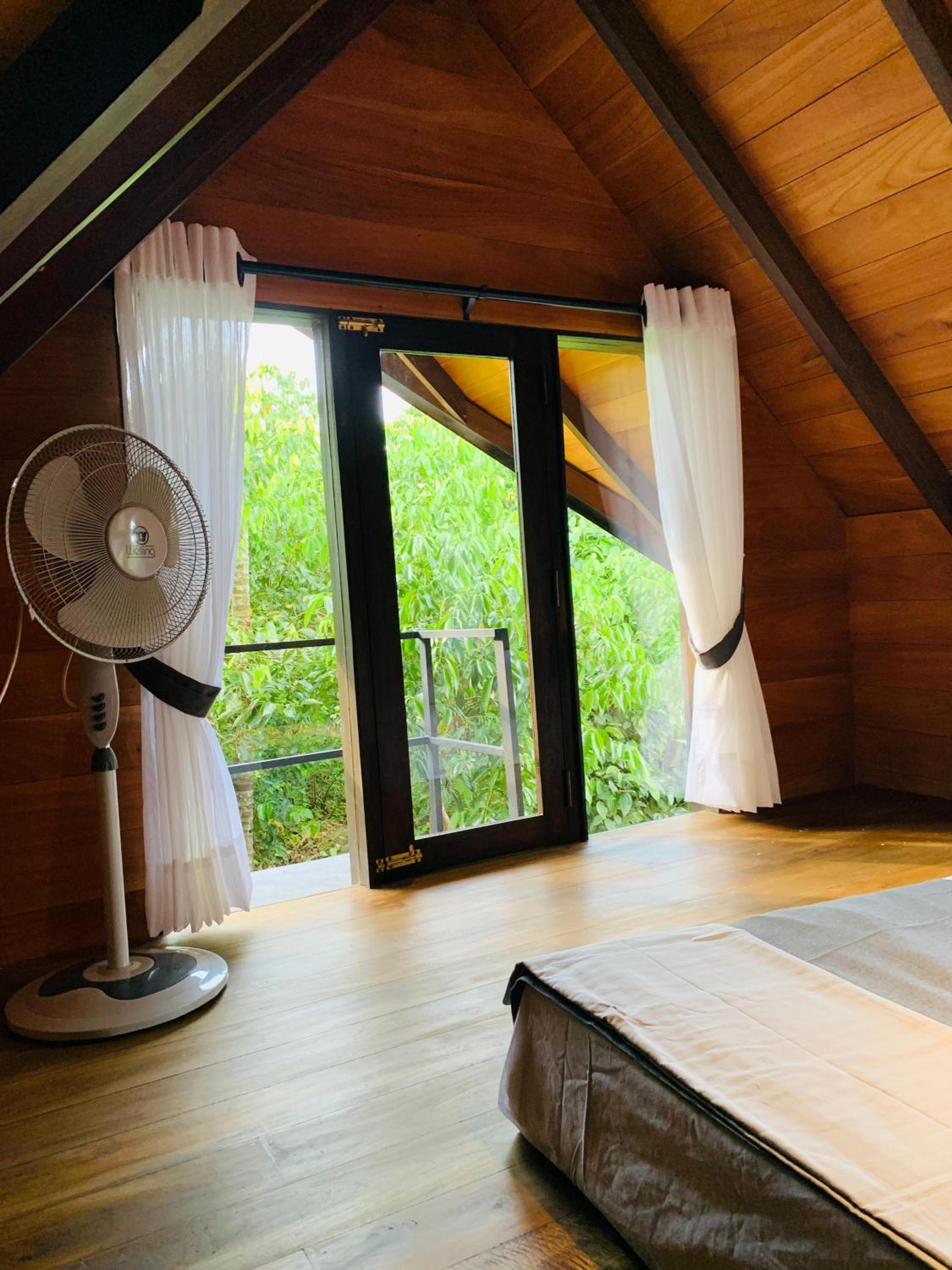 Cannelle Hill Cabanas