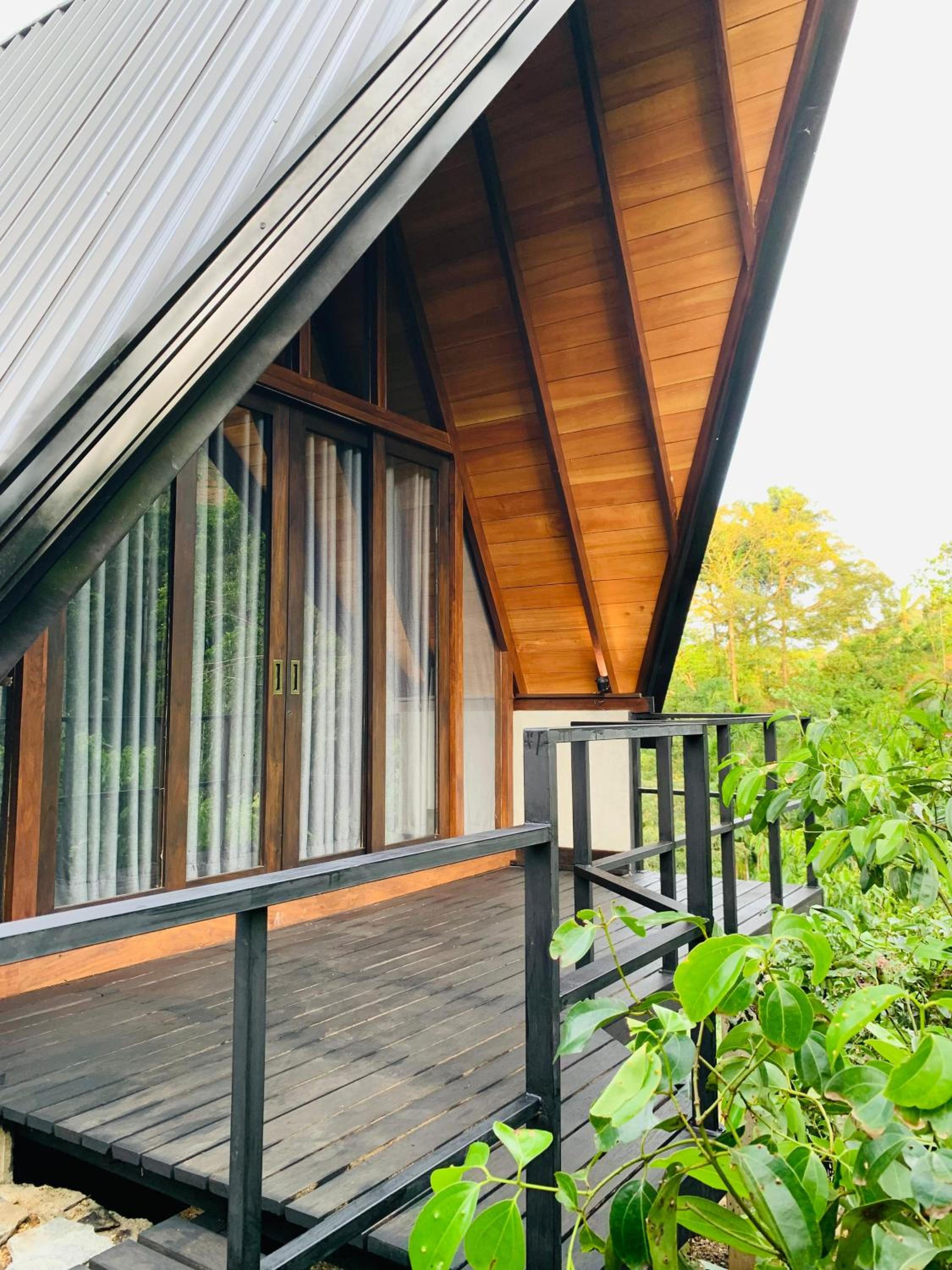 Cannelle Hill Cabanas