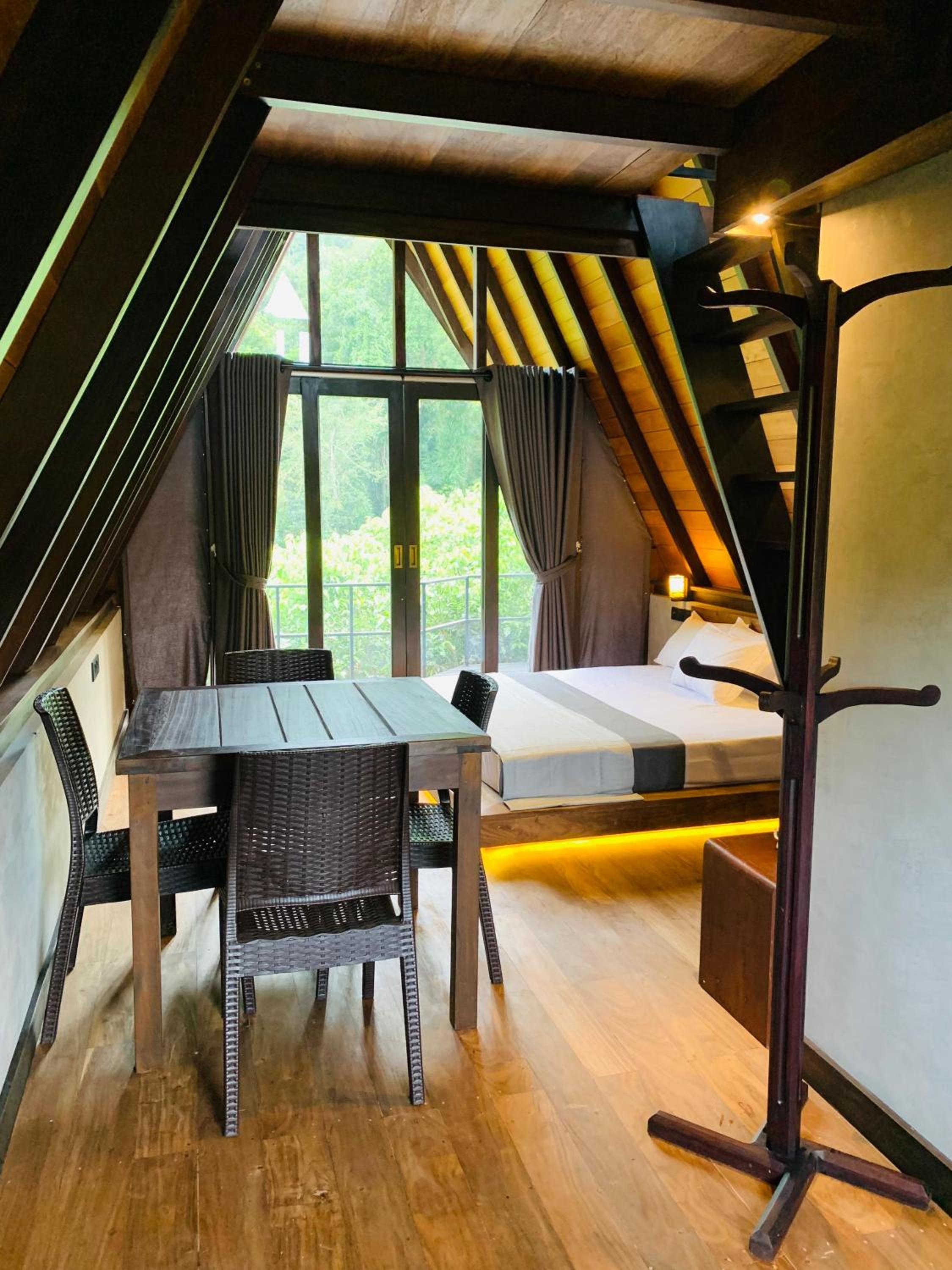 Cannelle Hill Cabanas