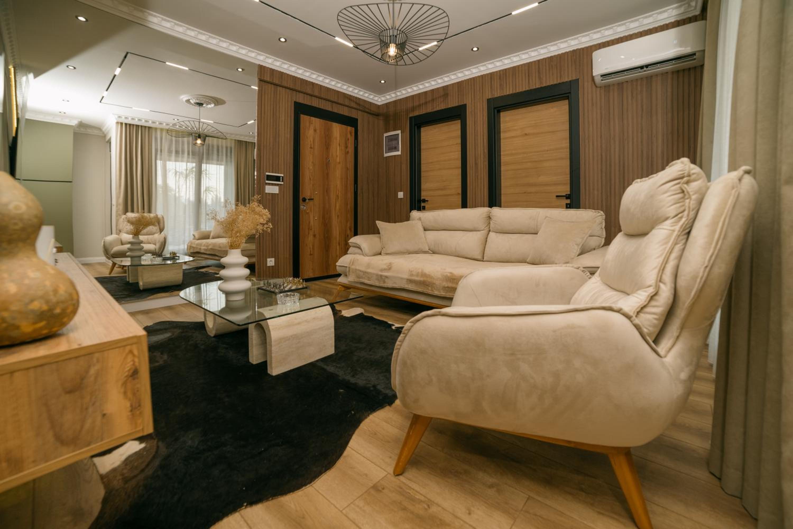 Luxury Apartment with Green Terrace, Porto Milena View and Private Garage view 2