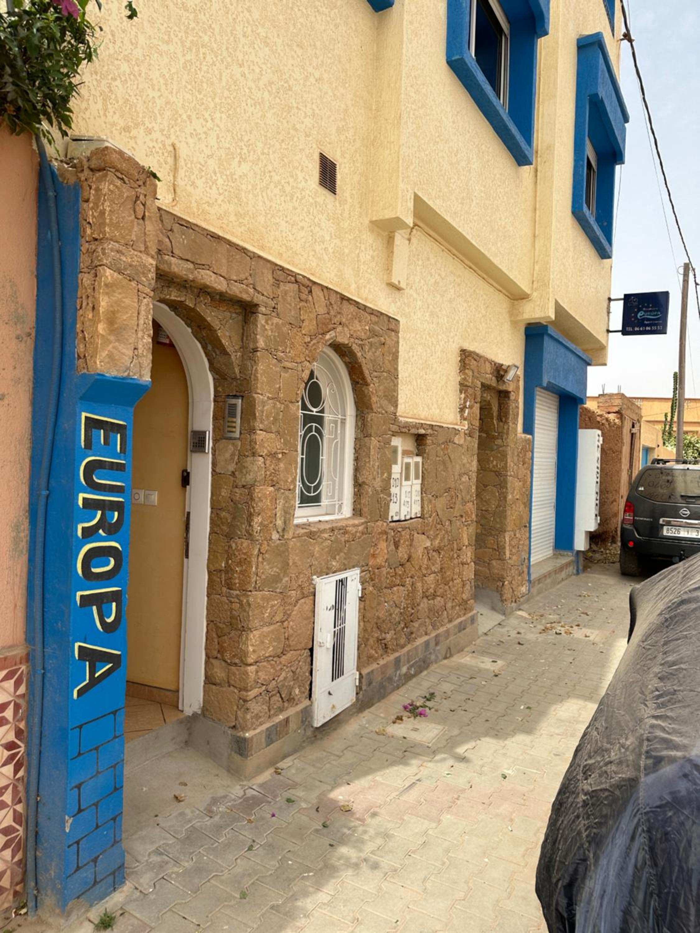 Europa mirlef t aventur Guest House