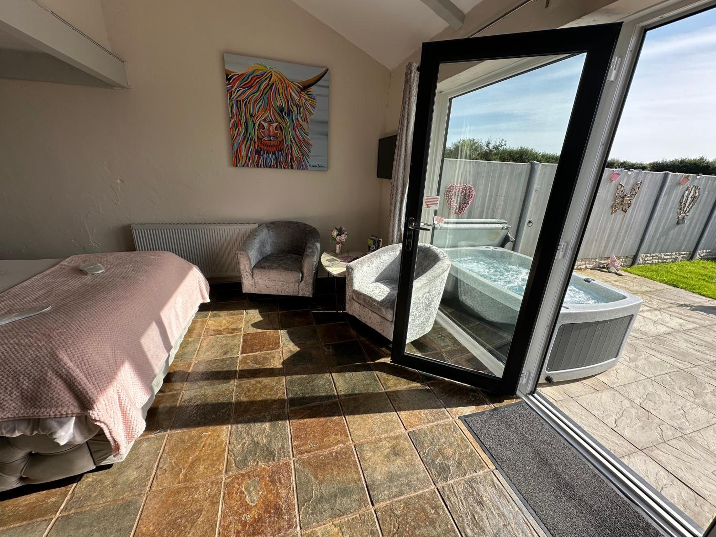 Dwylig Isa Holiday Cottages view 4