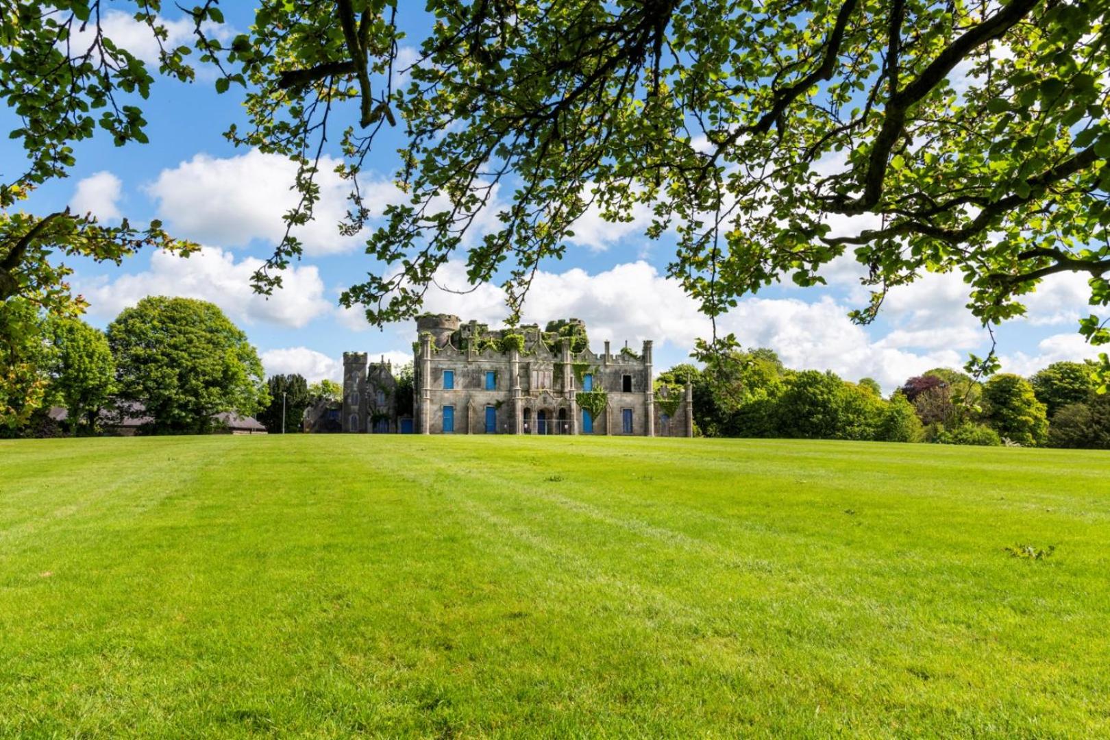 Hotel Cosy Nook Cottage Kesh - Image 1