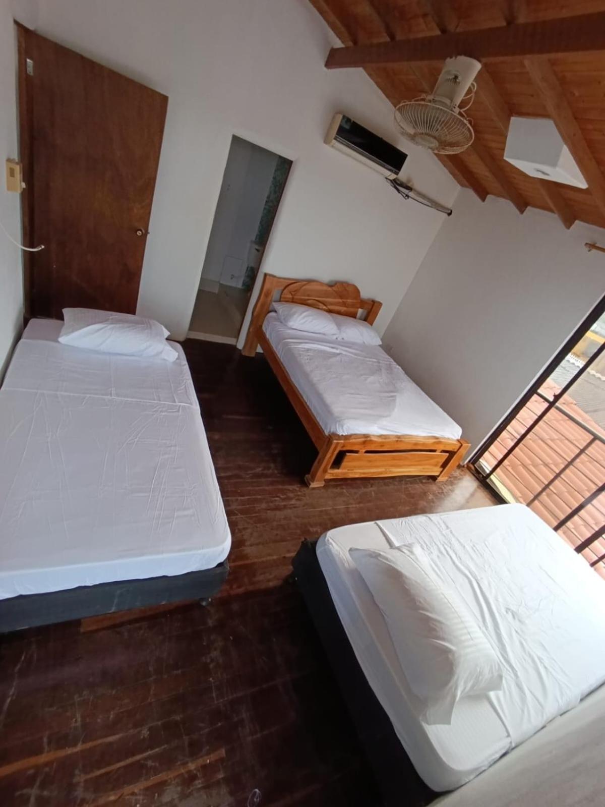 Hostal Brisa y Mar