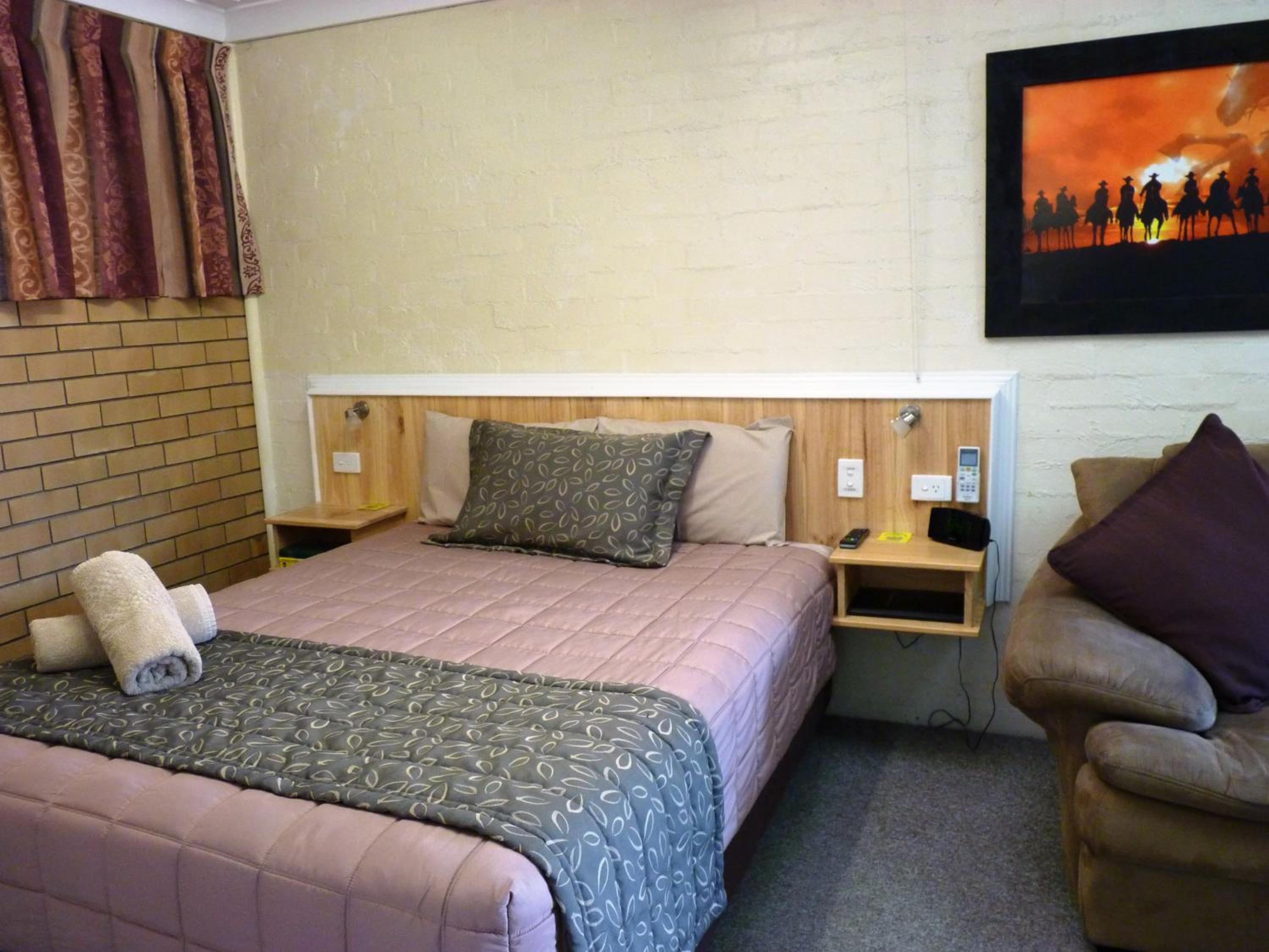 Winchester Motel