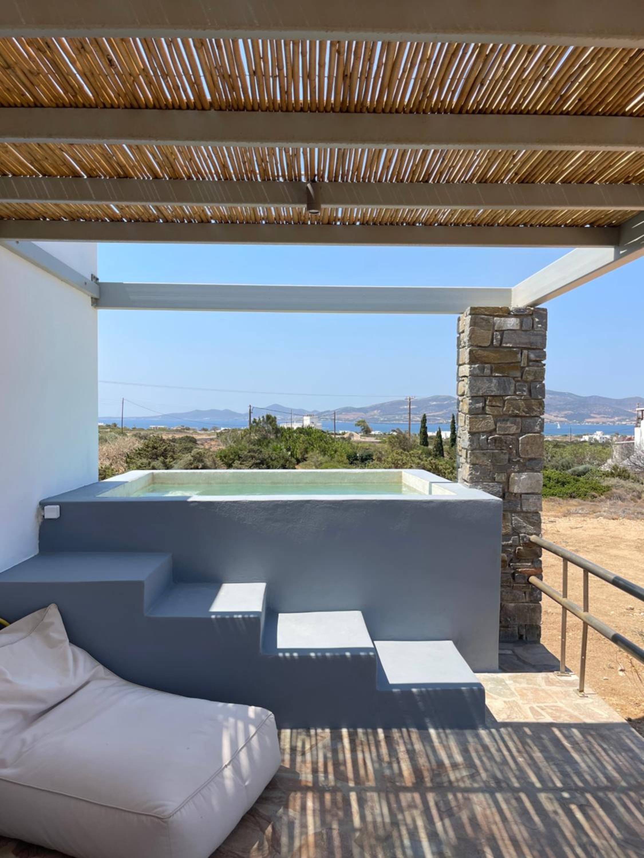 Yara Residence
