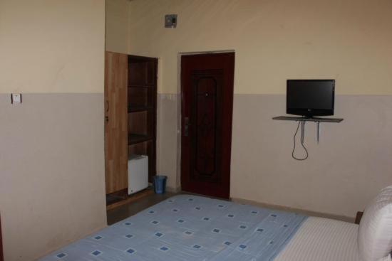 Photo 8