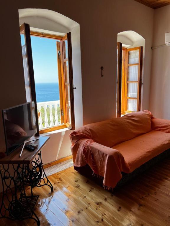 Emilios Traditional Villa