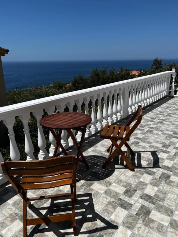 Emilios Traditional Villa
