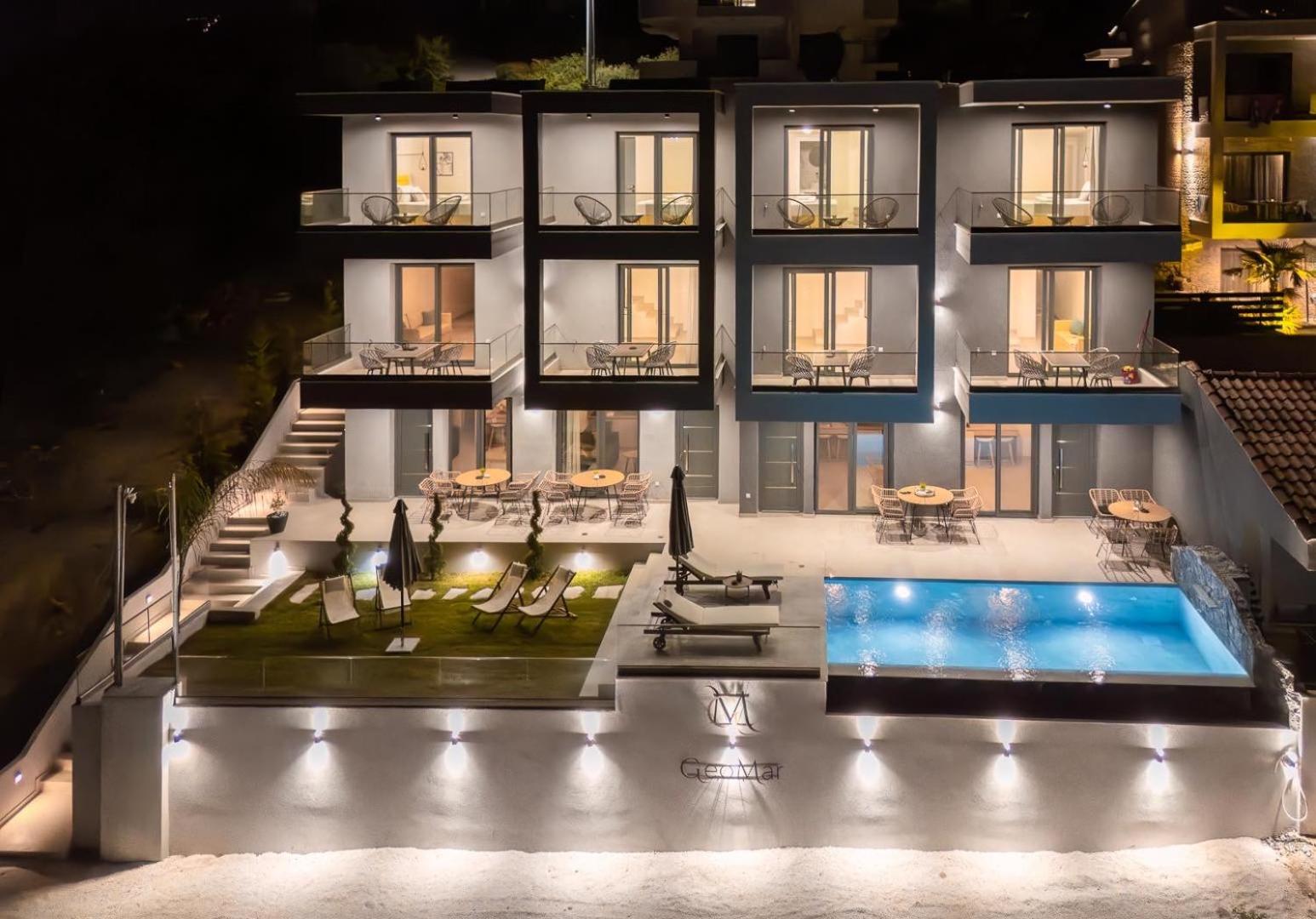 GeoMar Luxury Apartments