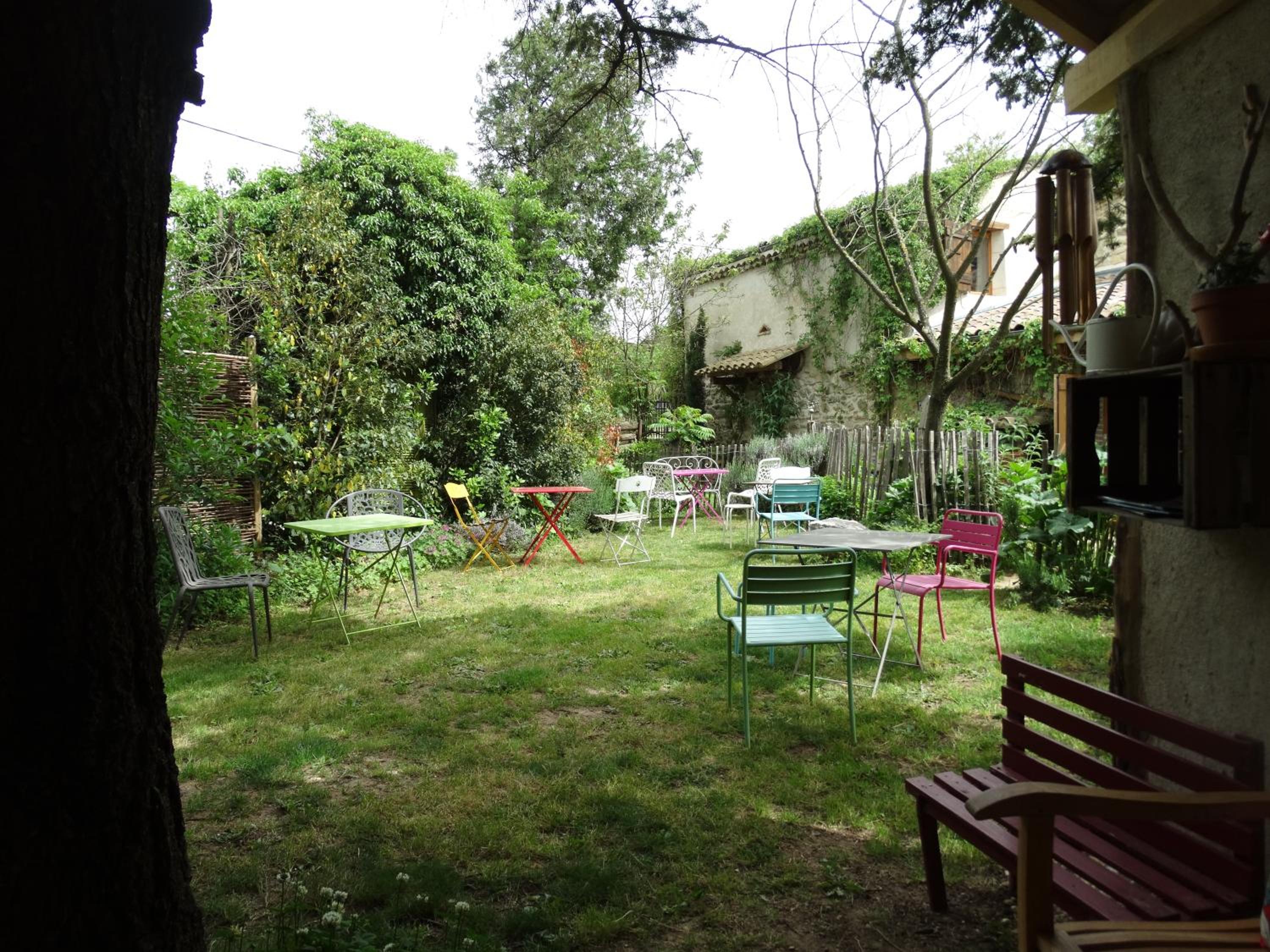 Photo 16