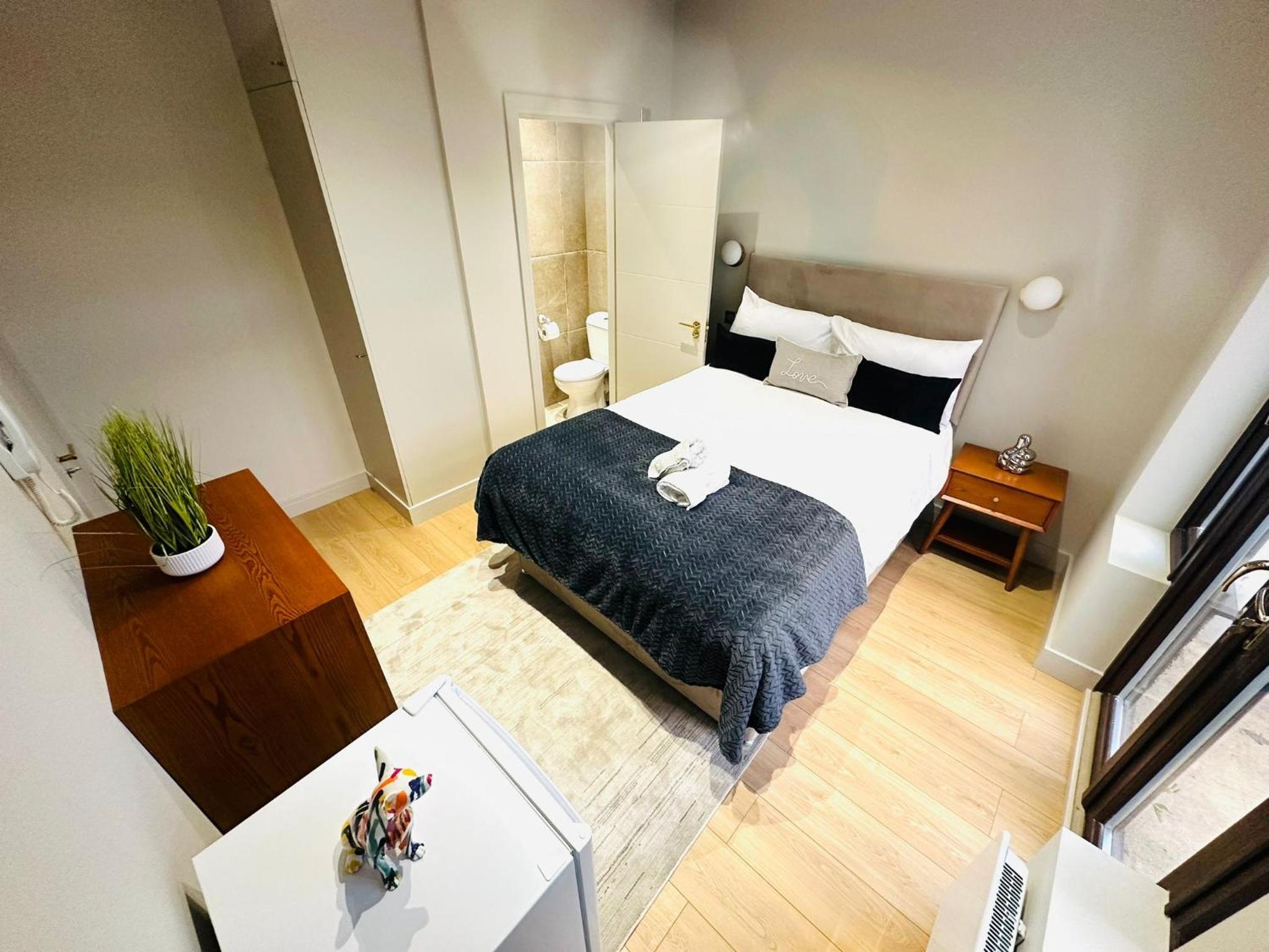 hotel room